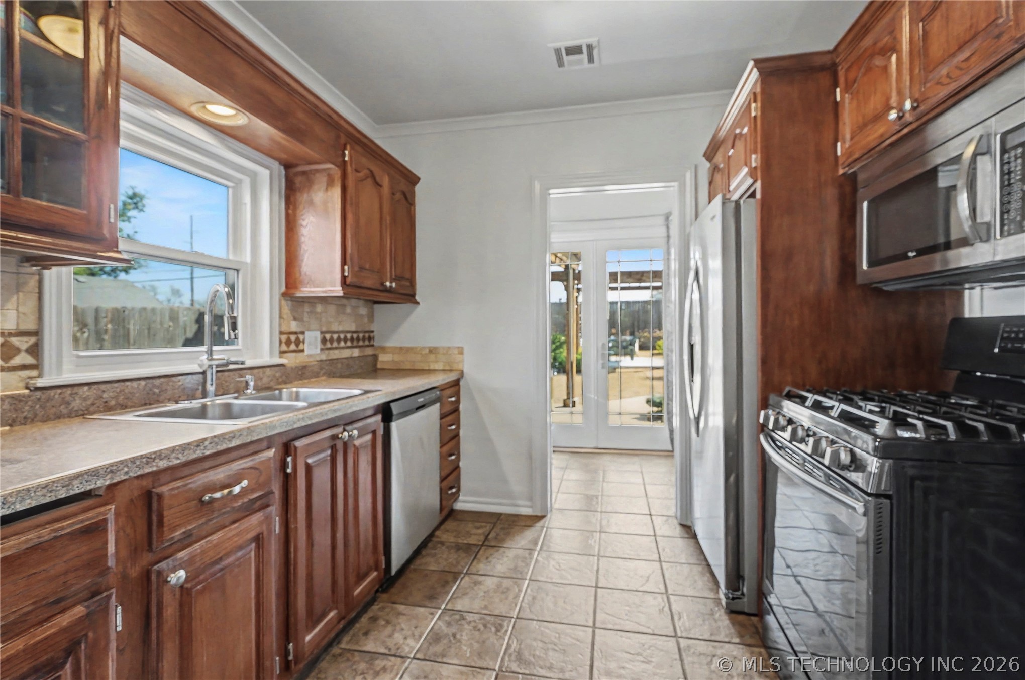 1619 S Gary Place Property Photo 11
