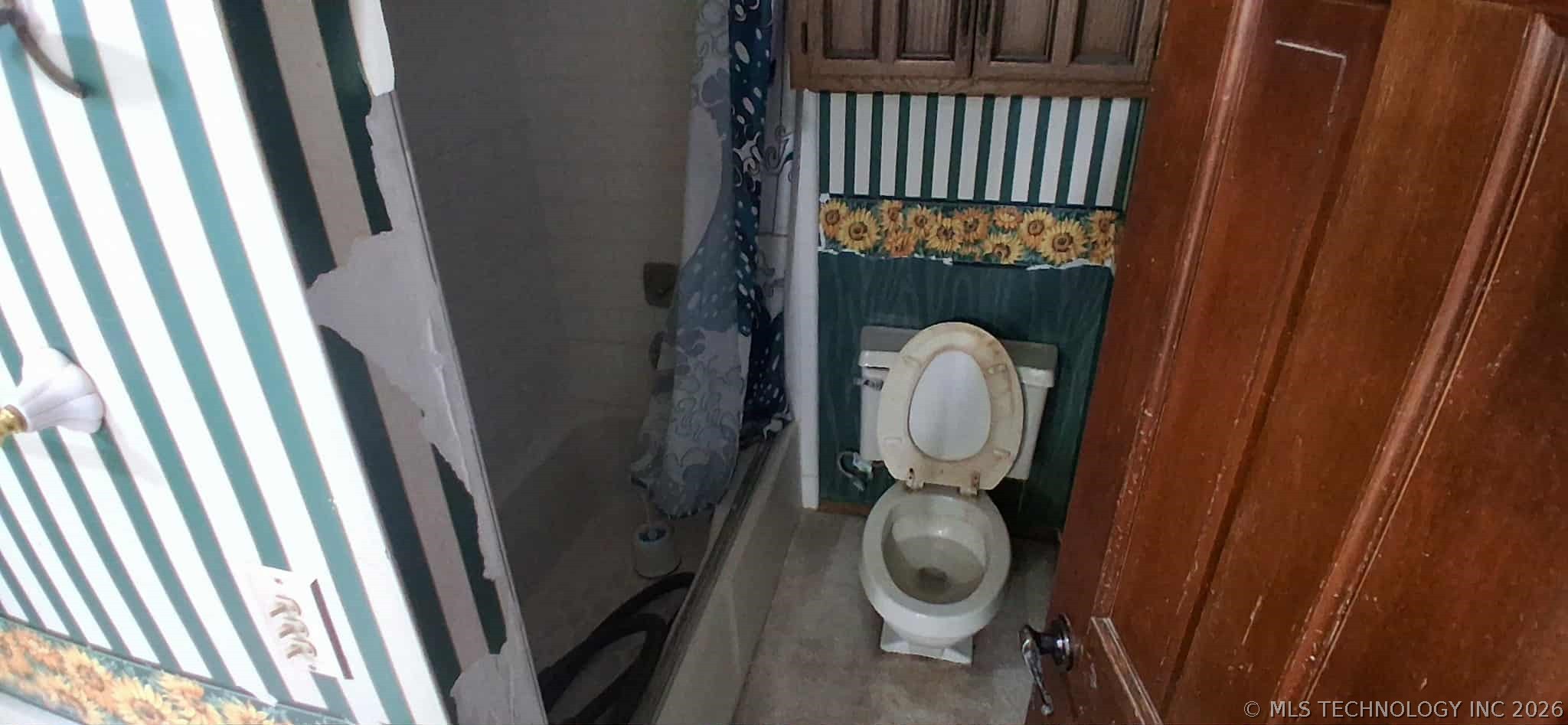 2510 W Canton Street Property Photo 6
