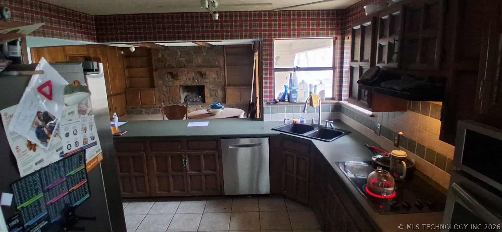 2510 W Canton Street Property Photo 7