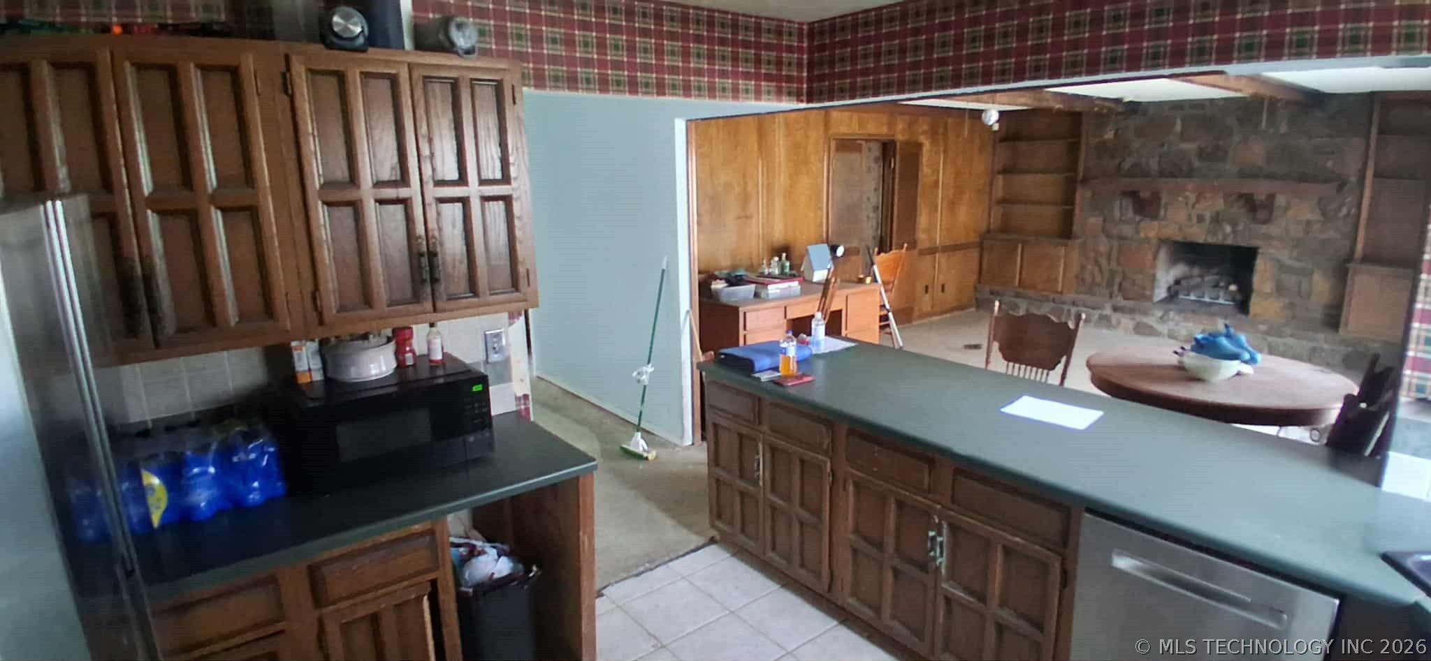 2510 W Canton Street Property Photo 10