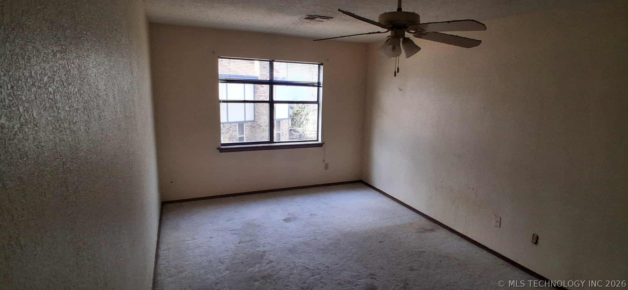 2510 W Canton Street Property Photo 25