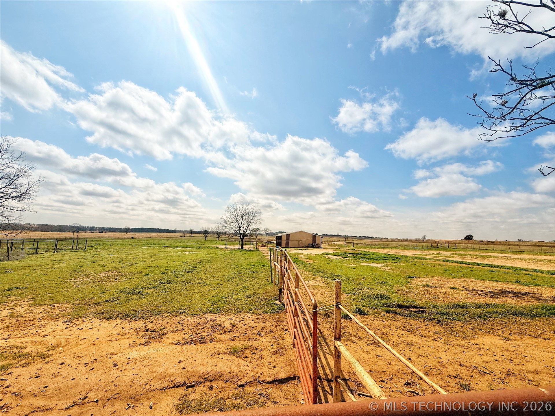 6655 E 133 Property Photo 8