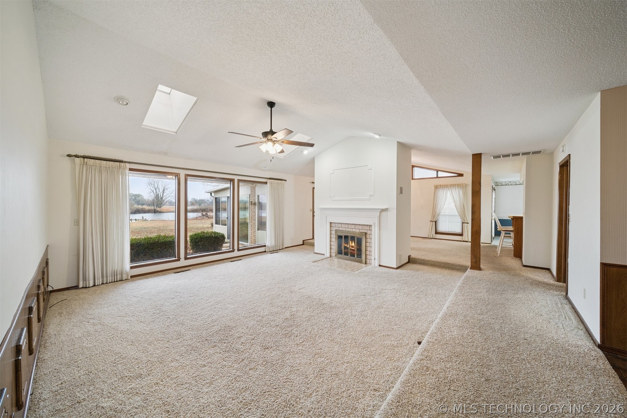 1601 Merlin Circle Property Photo 10