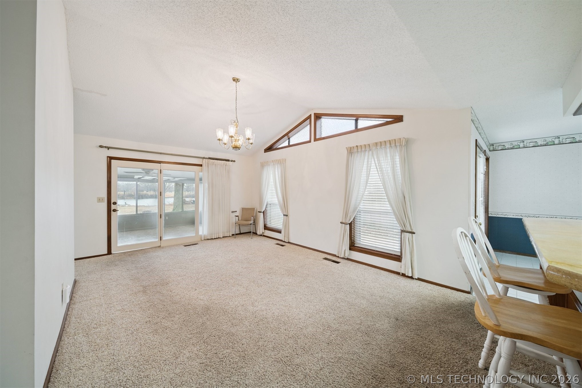 1601 Merlin Circle Property Photo 12