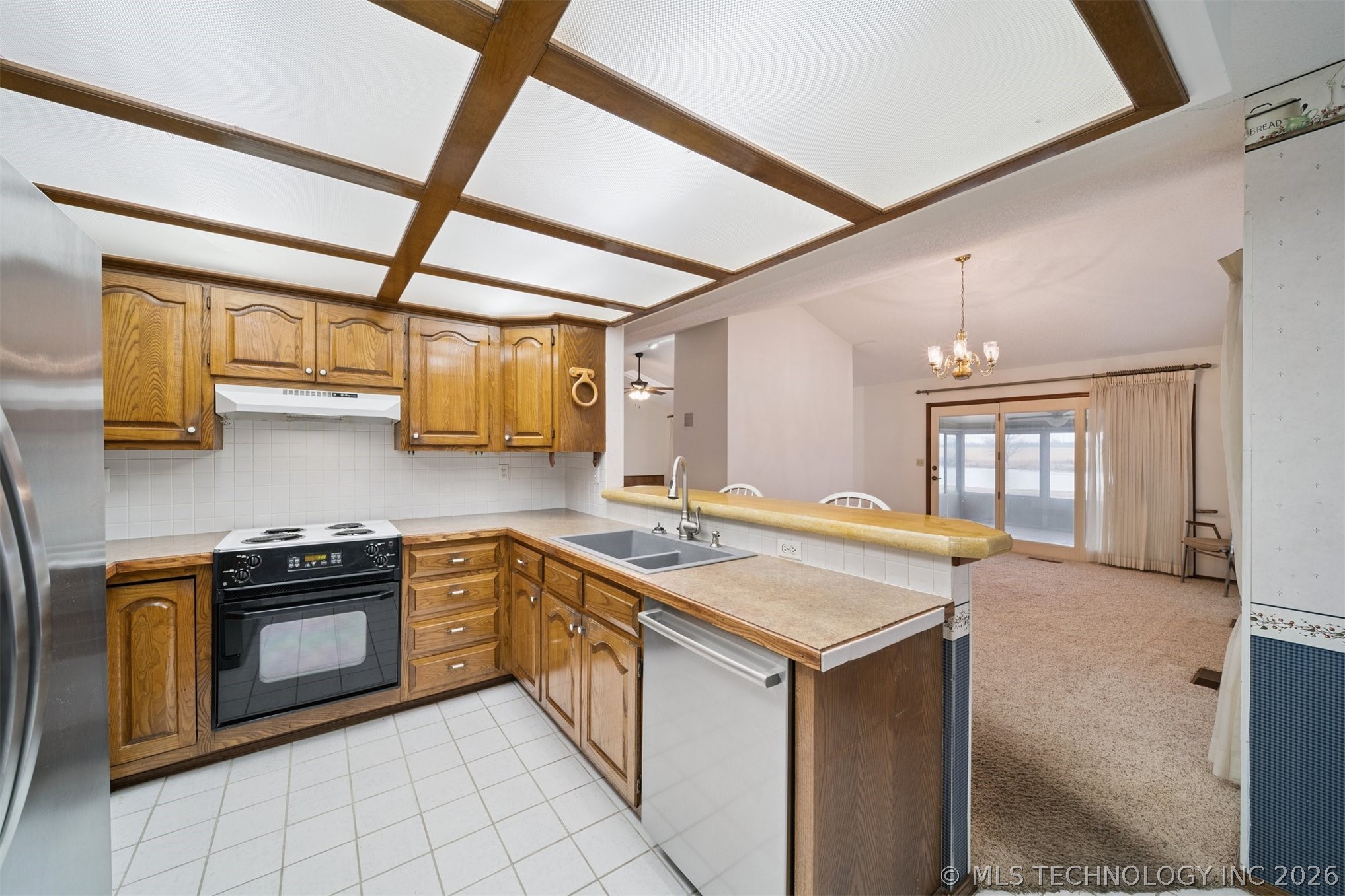 1601 Merlin Circle Property Photo 15