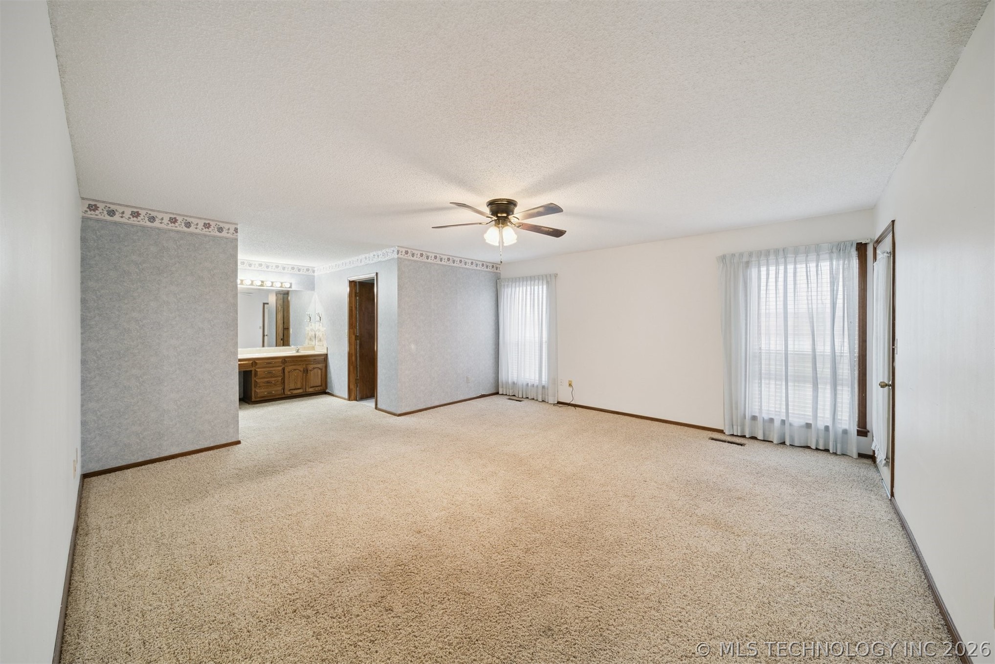 1601 Merlin Circle Property Photo 23