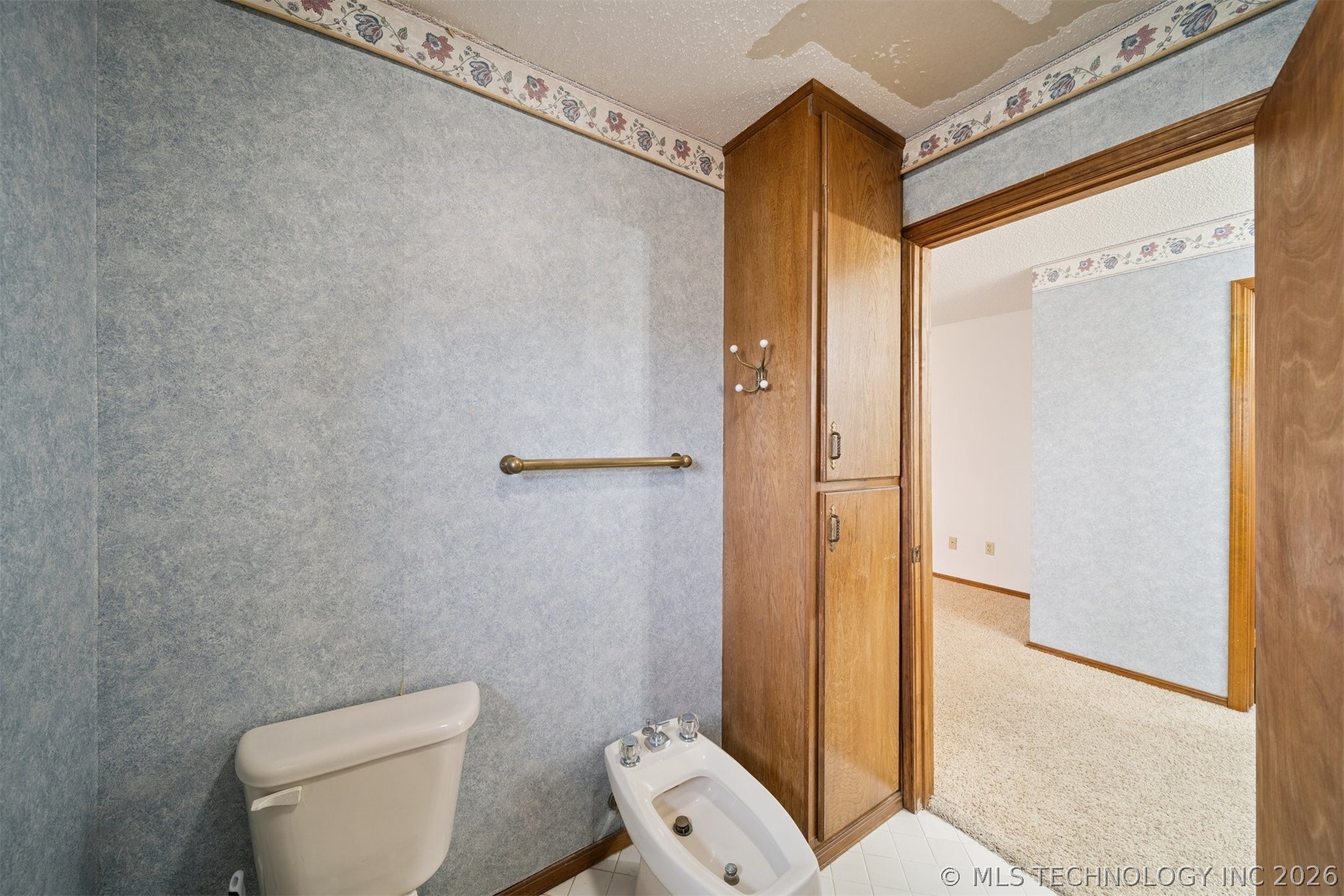 1601 Merlin Circle Property Photo 27