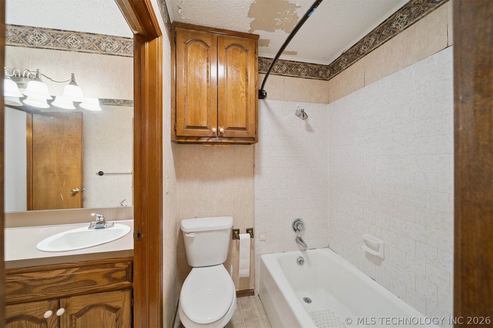 1601 Merlin Circle Property Photo 30