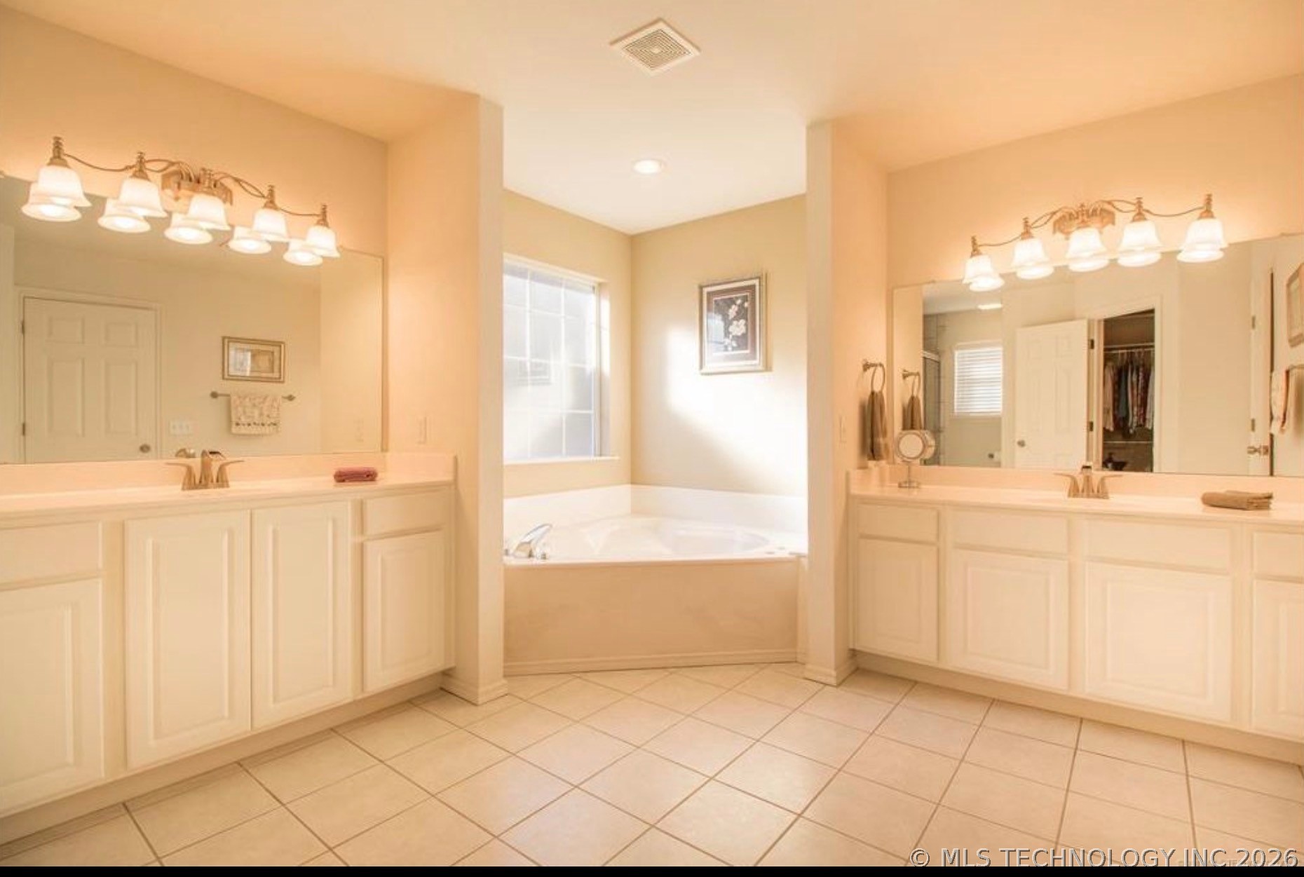 11421 S Mulberry Lane Property Photo 15