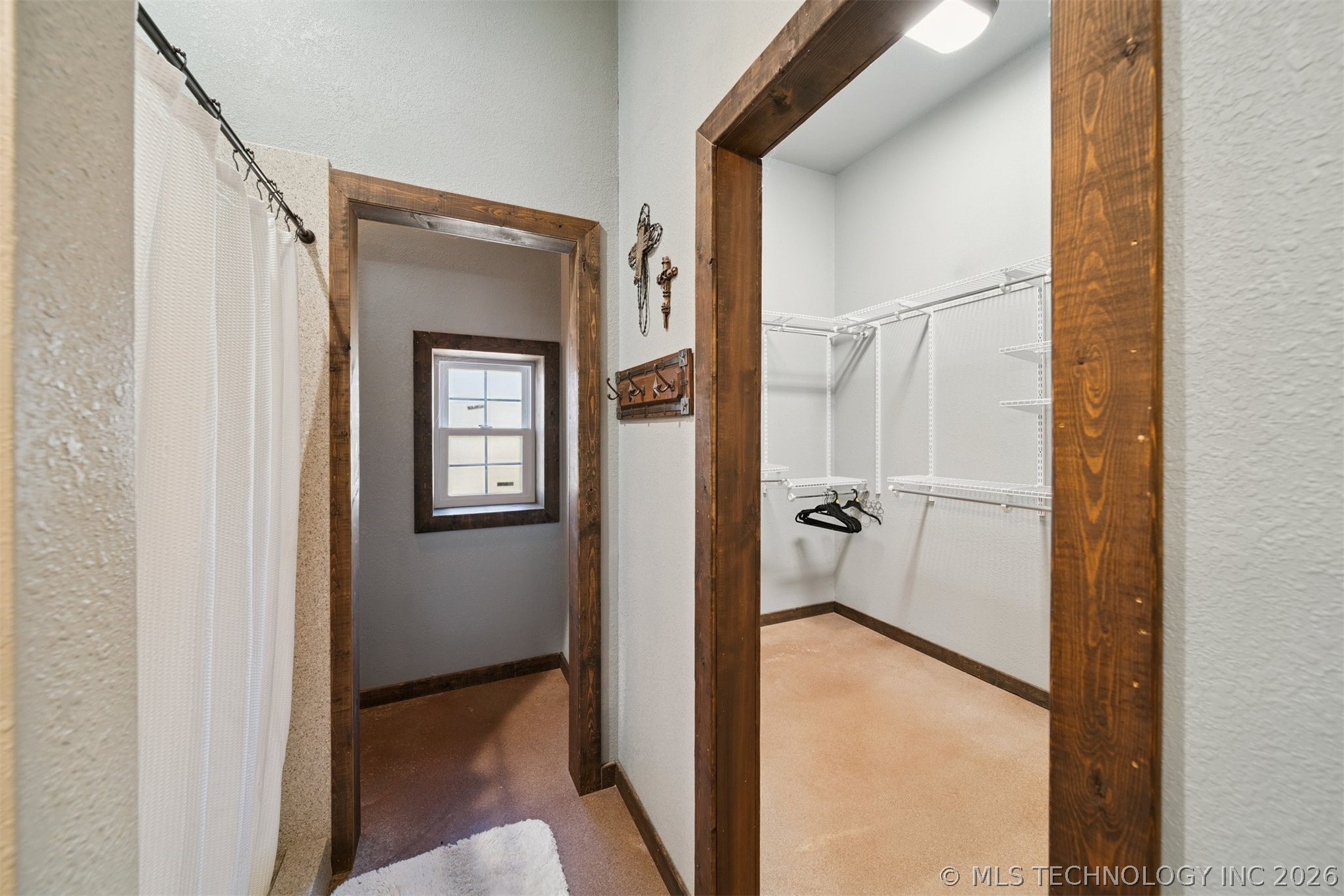 15525 E 500 Road Property Photo 11