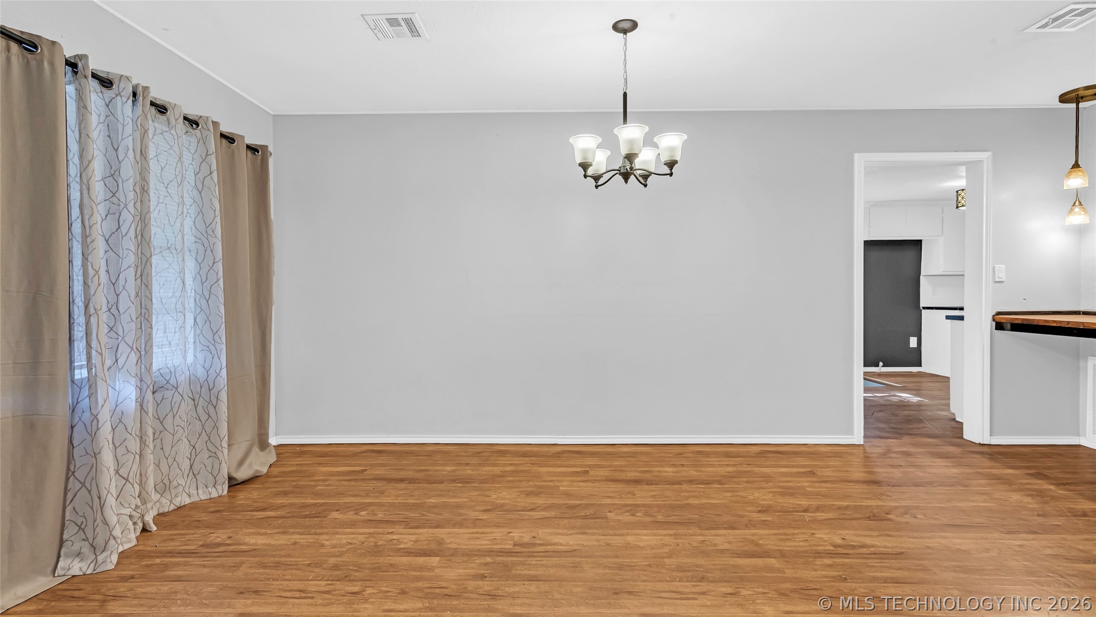 1731 Tower Drive Property Photo 5