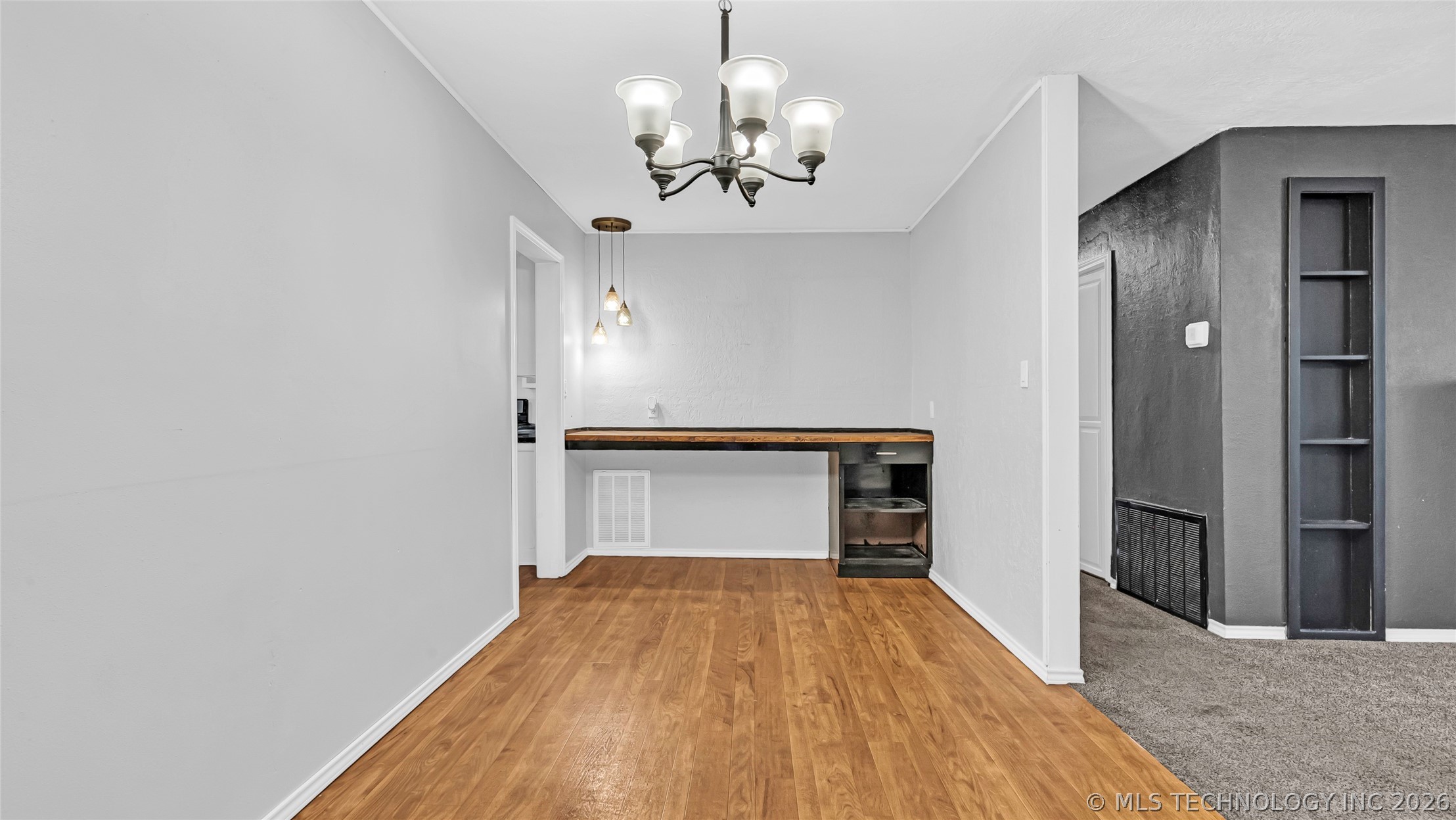 1731 Tower Drive Property Photo 6