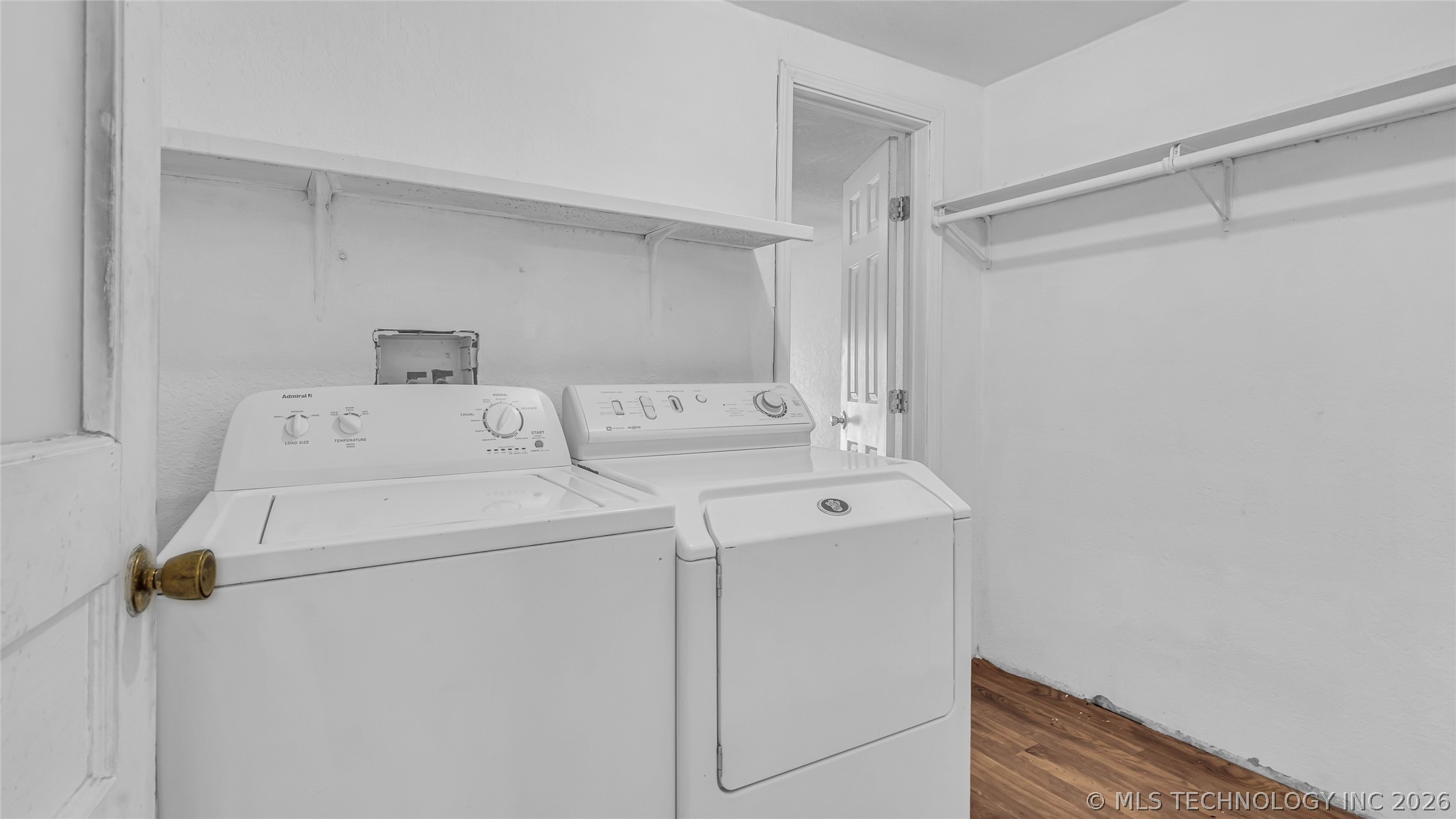 1731 Tower Drive Property Photo 11