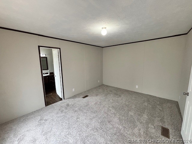 426867 E 1090 Road Property Photo 6