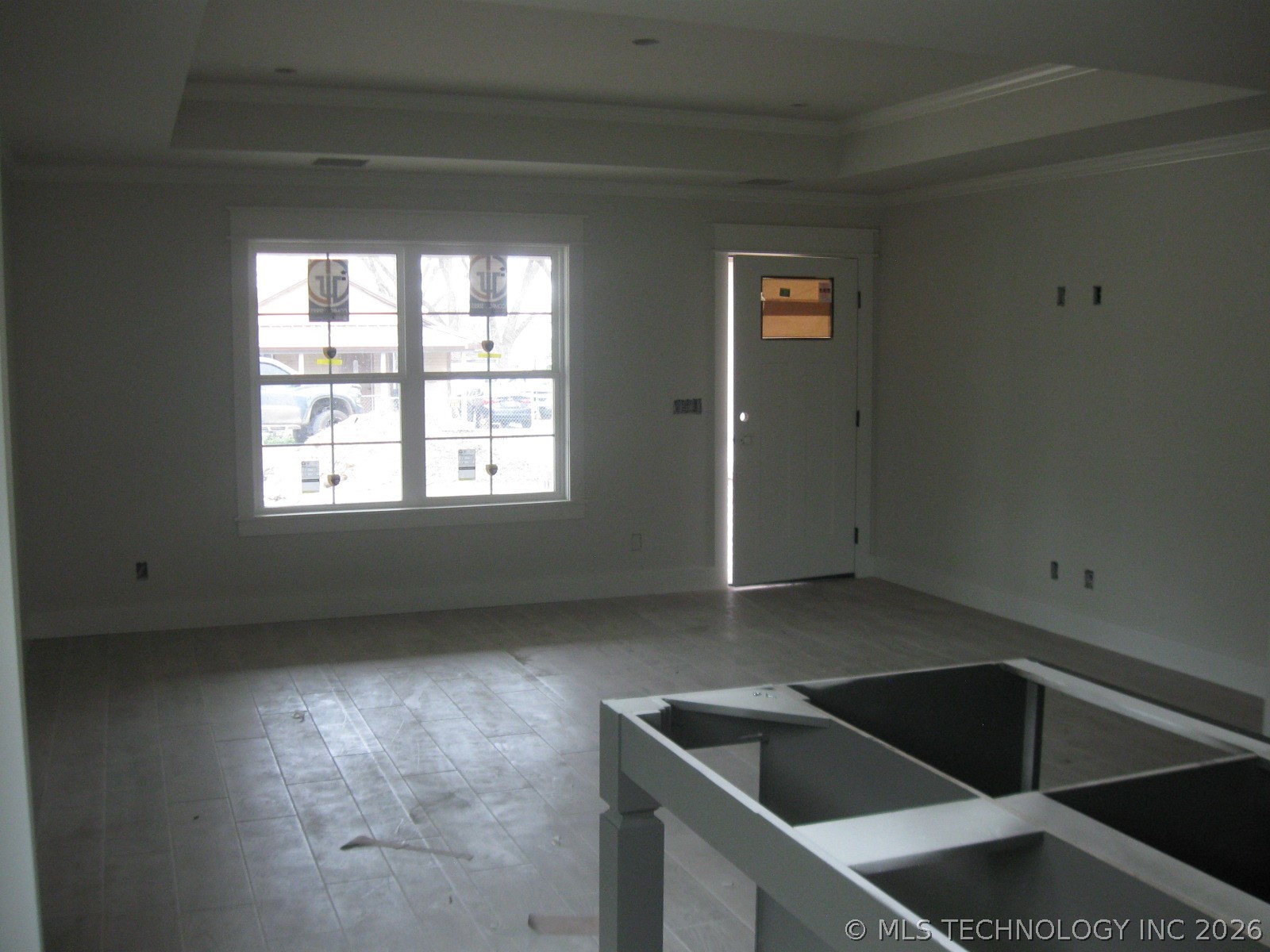 805 S Wood Street Property Photo 5