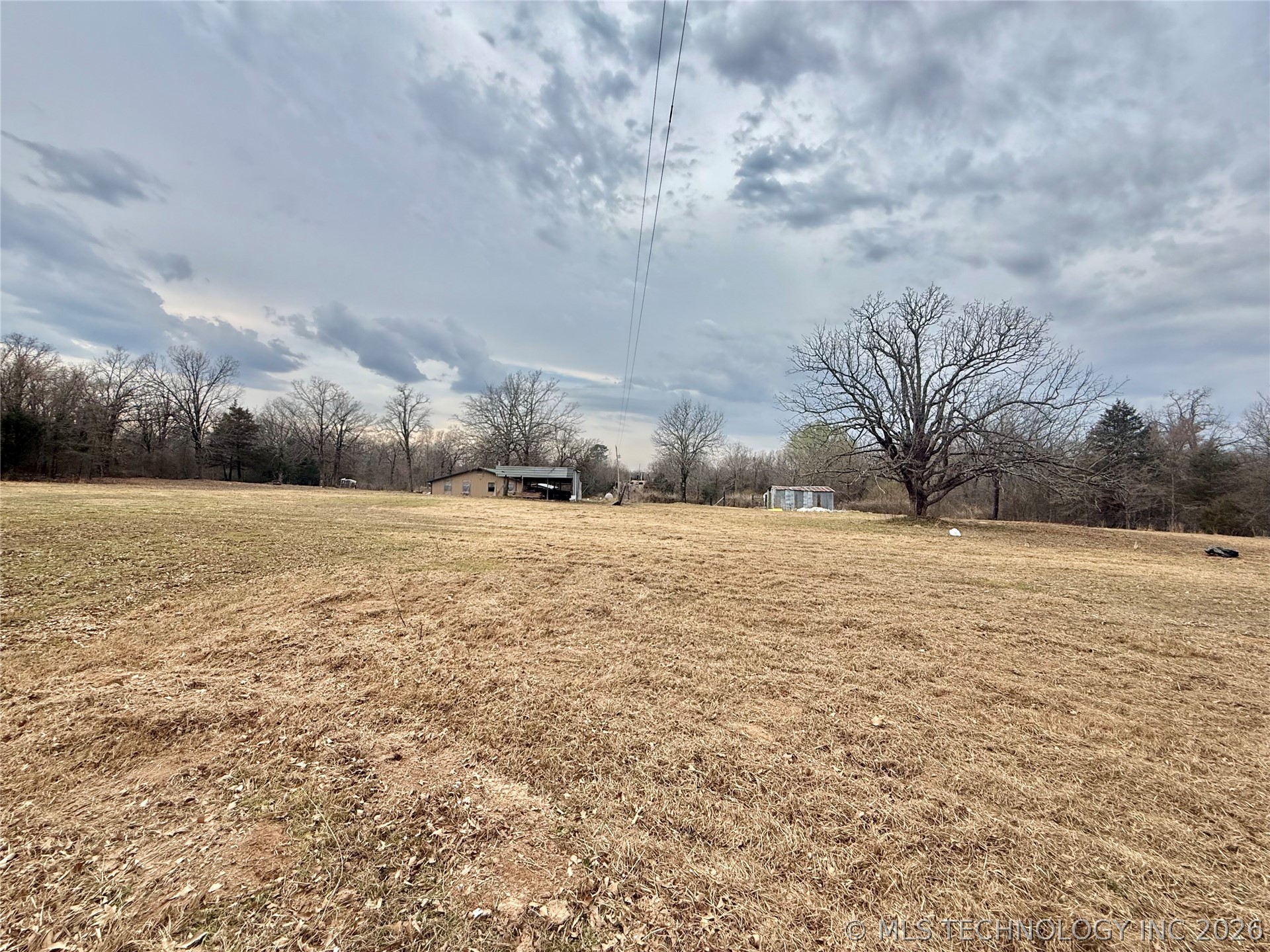 18870 County Line Road Property Photo 3