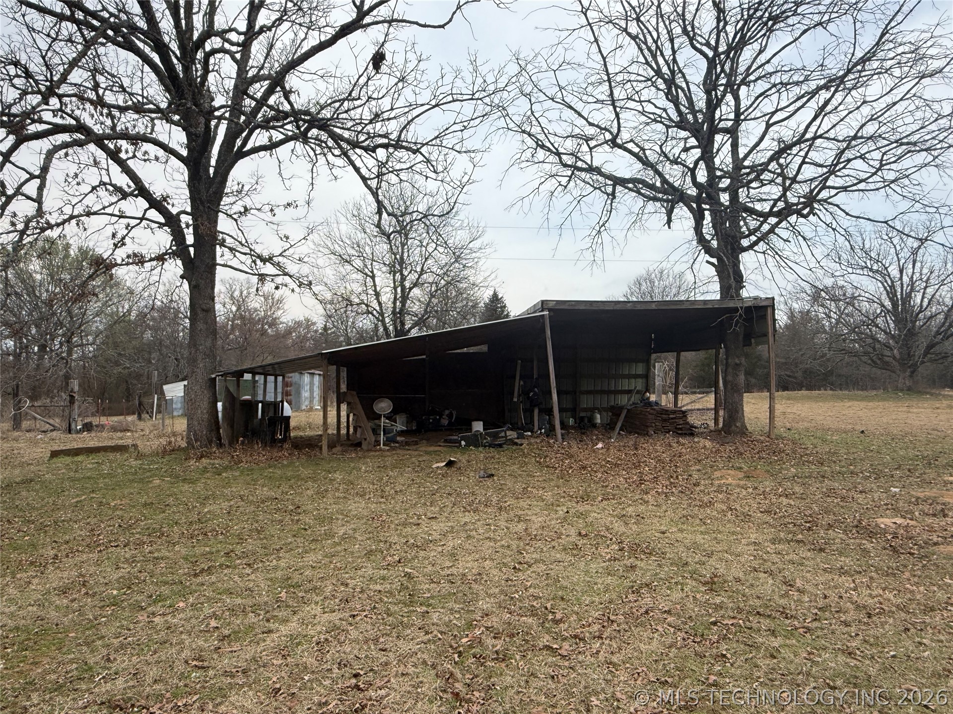 18870 County Line Road Property Photo 24
