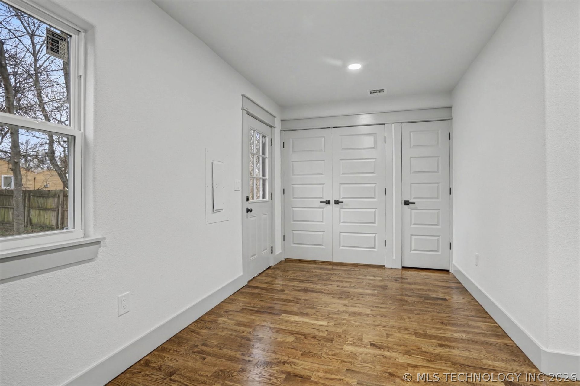 7348 E Marshall Place Property Photo 10