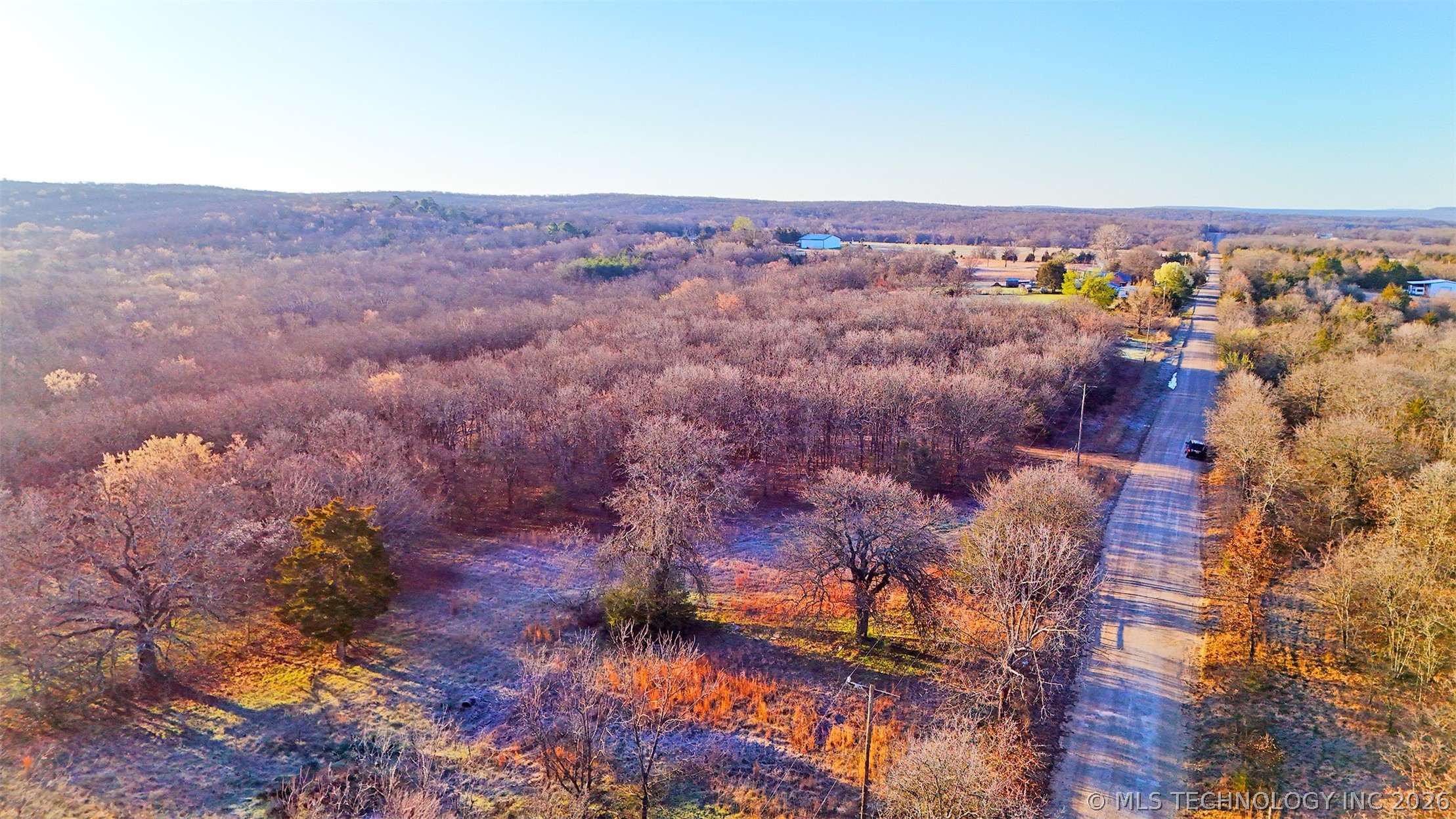 8250 Valley View Drive Property Photo 8