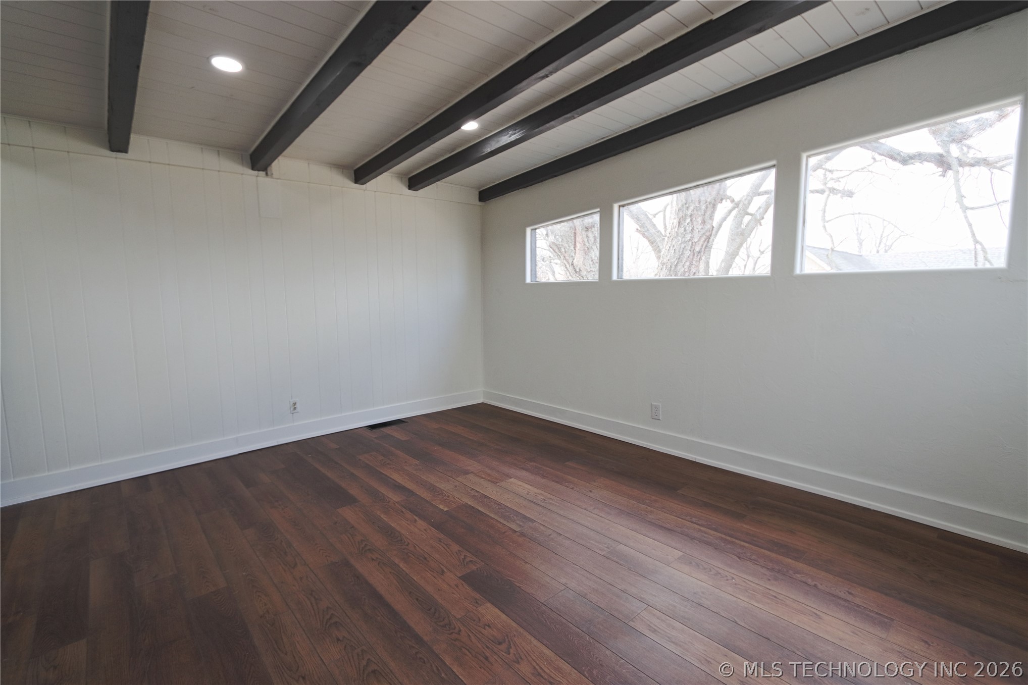 4701 Howard Street Property Photo 25