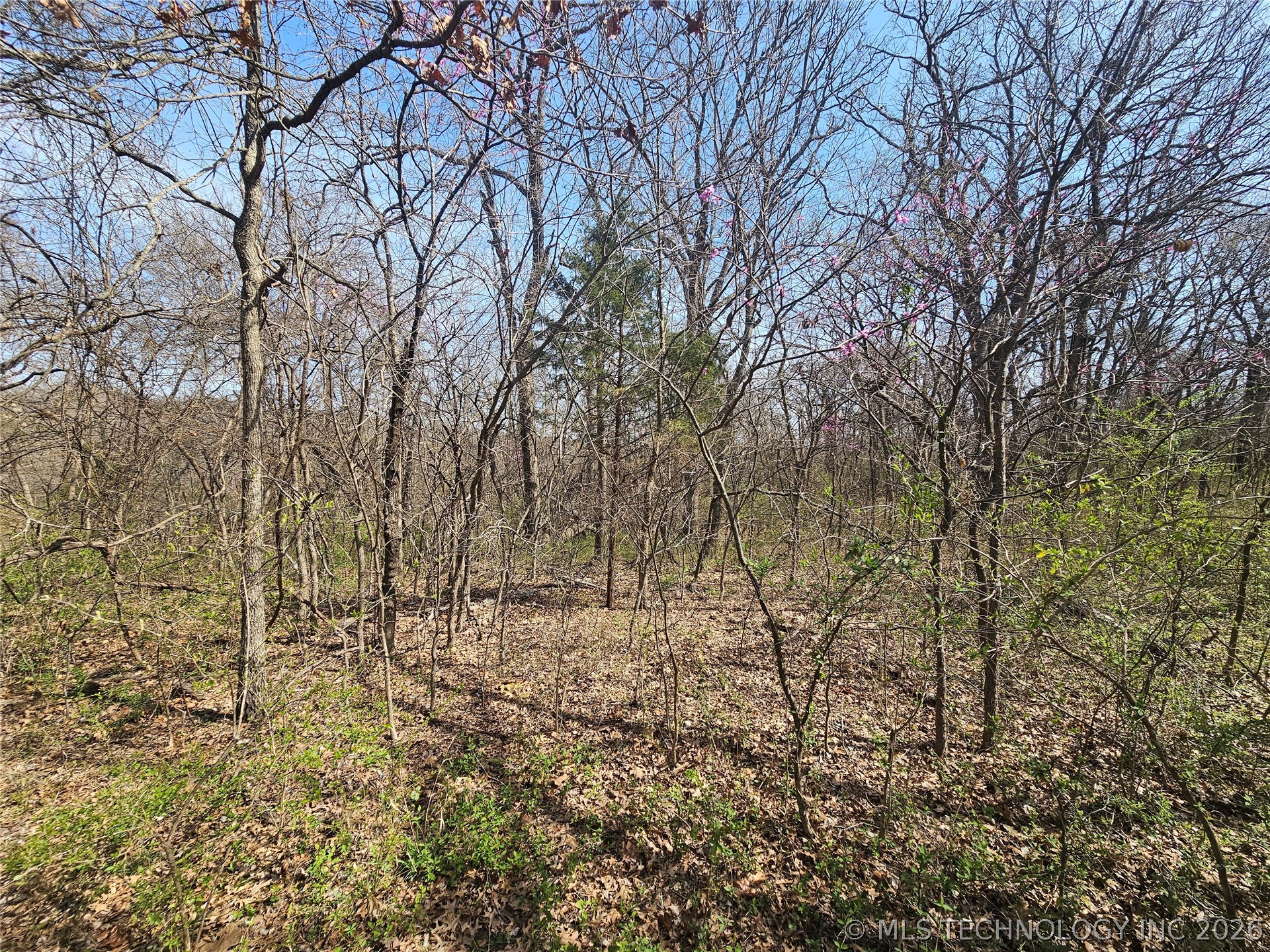 3 E 500 Road Property Photo 1