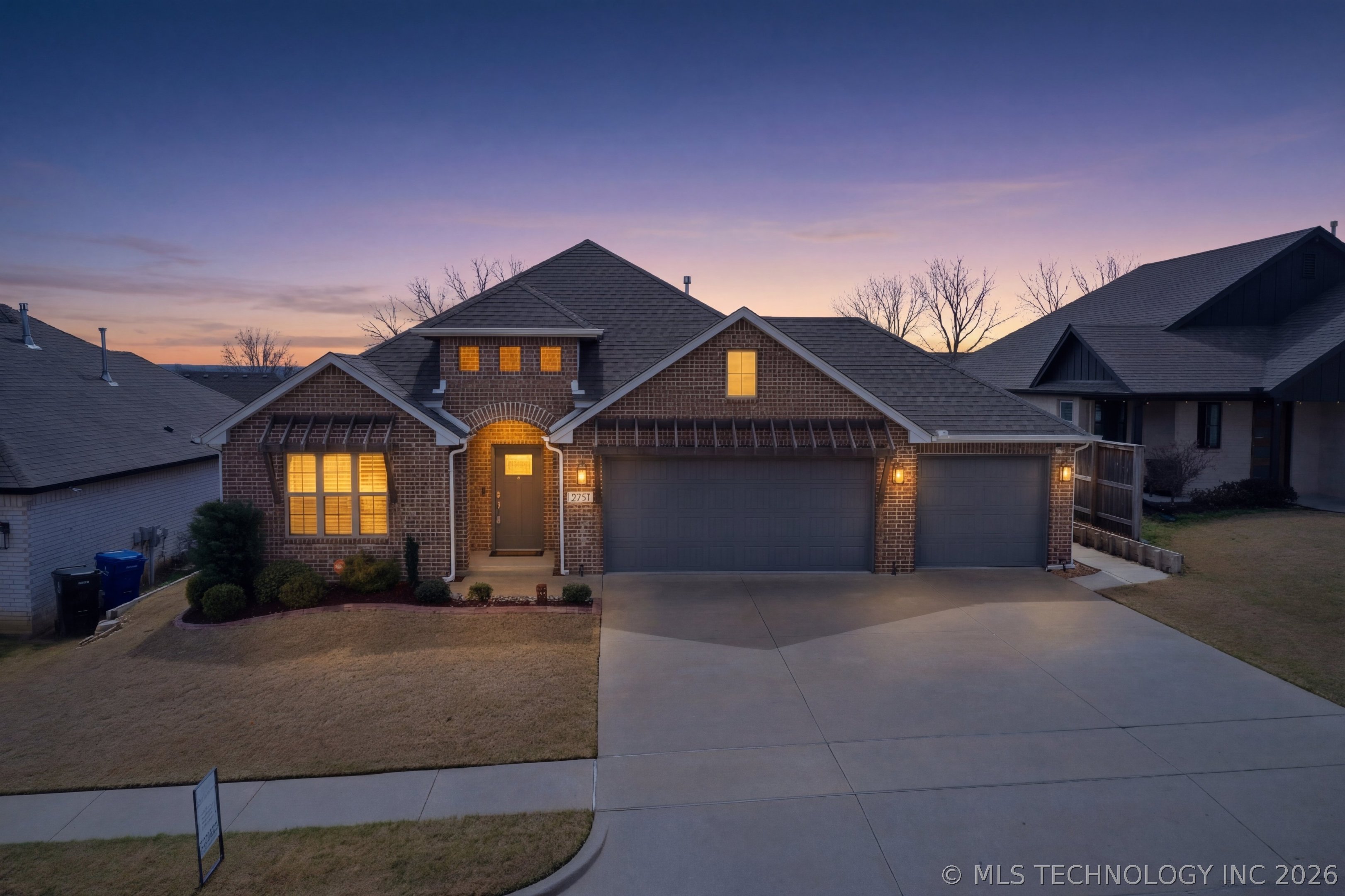 2419 W Little Rock Court S