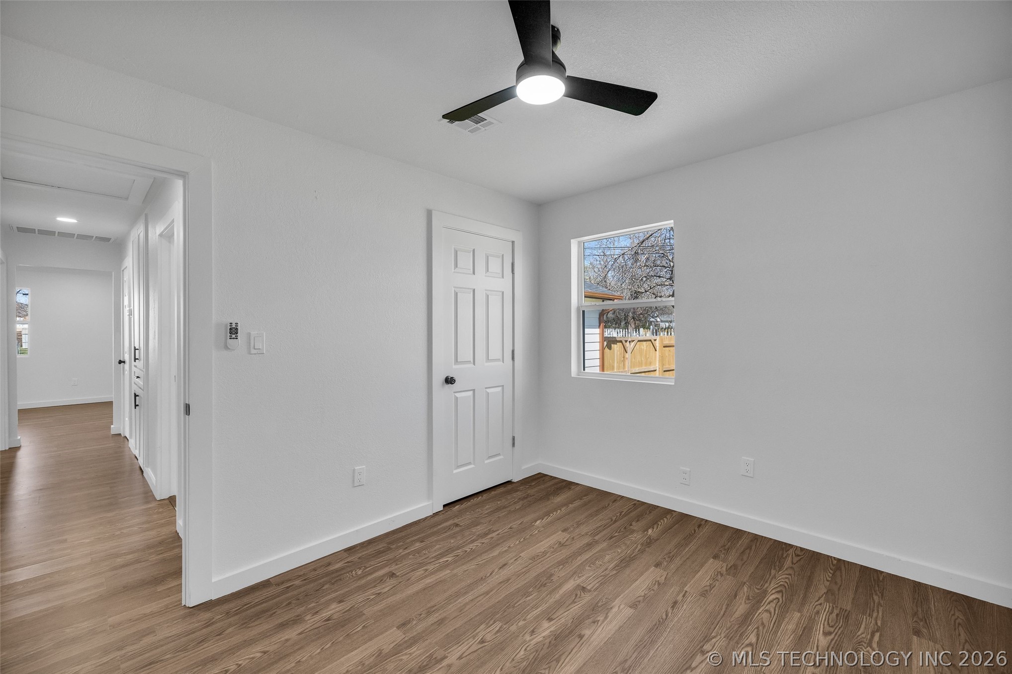 1645 N College Avenue Property Photo 43