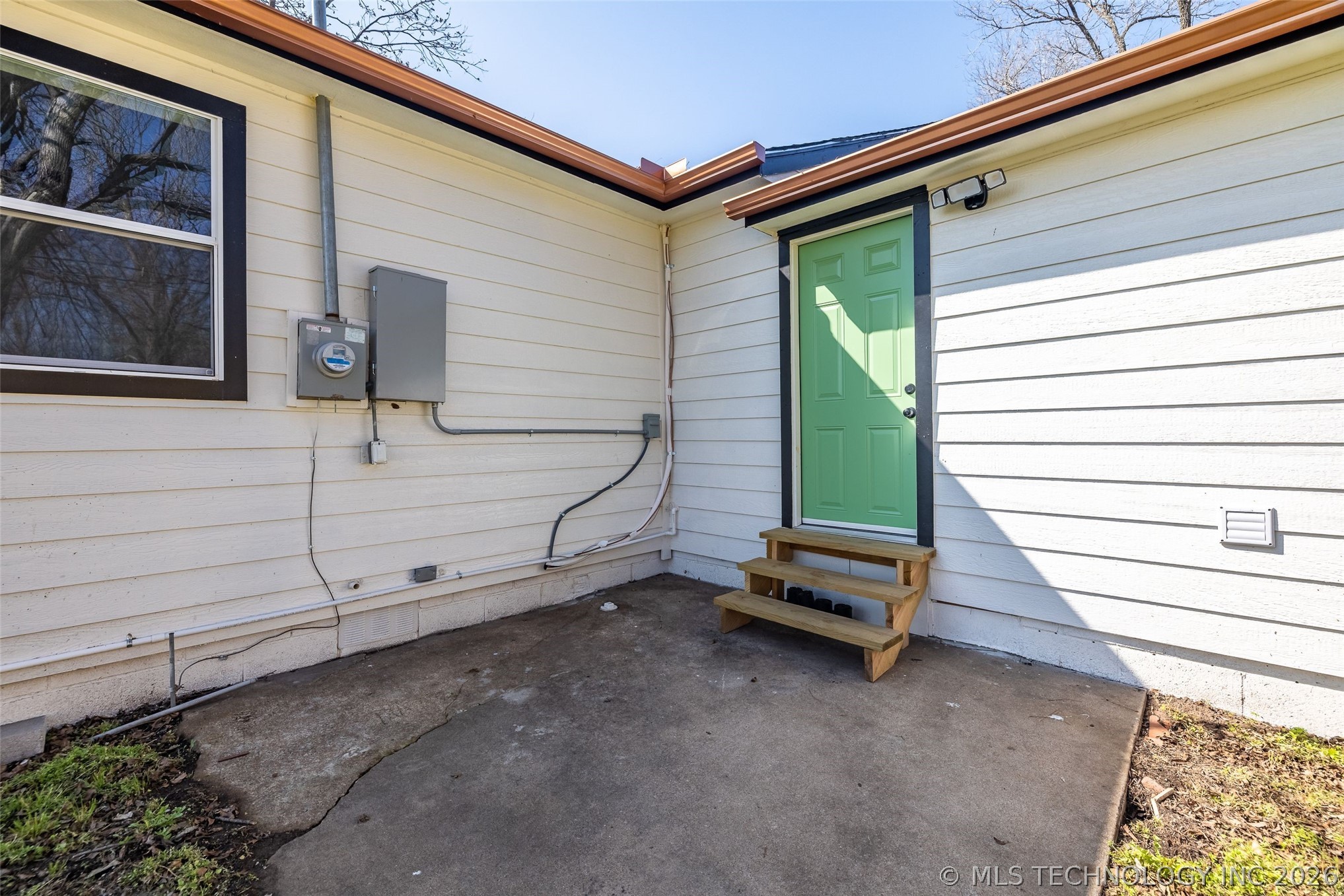 1645 N College Avenue Property Photo 47