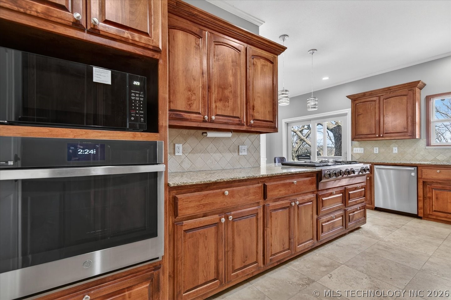 618 Kenwood Drive Property Photo 13