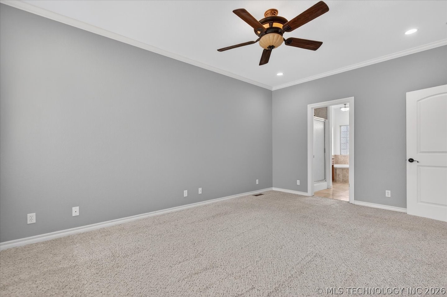 618 Kenwood Drive Property Photo 16