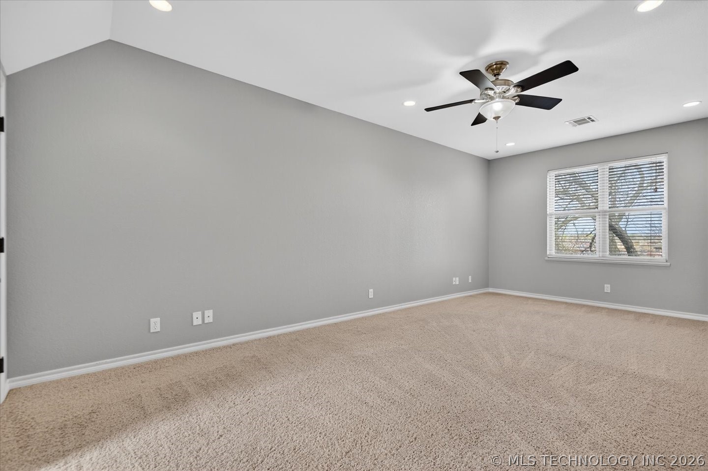 618 Kenwood Drive Property Photo 20