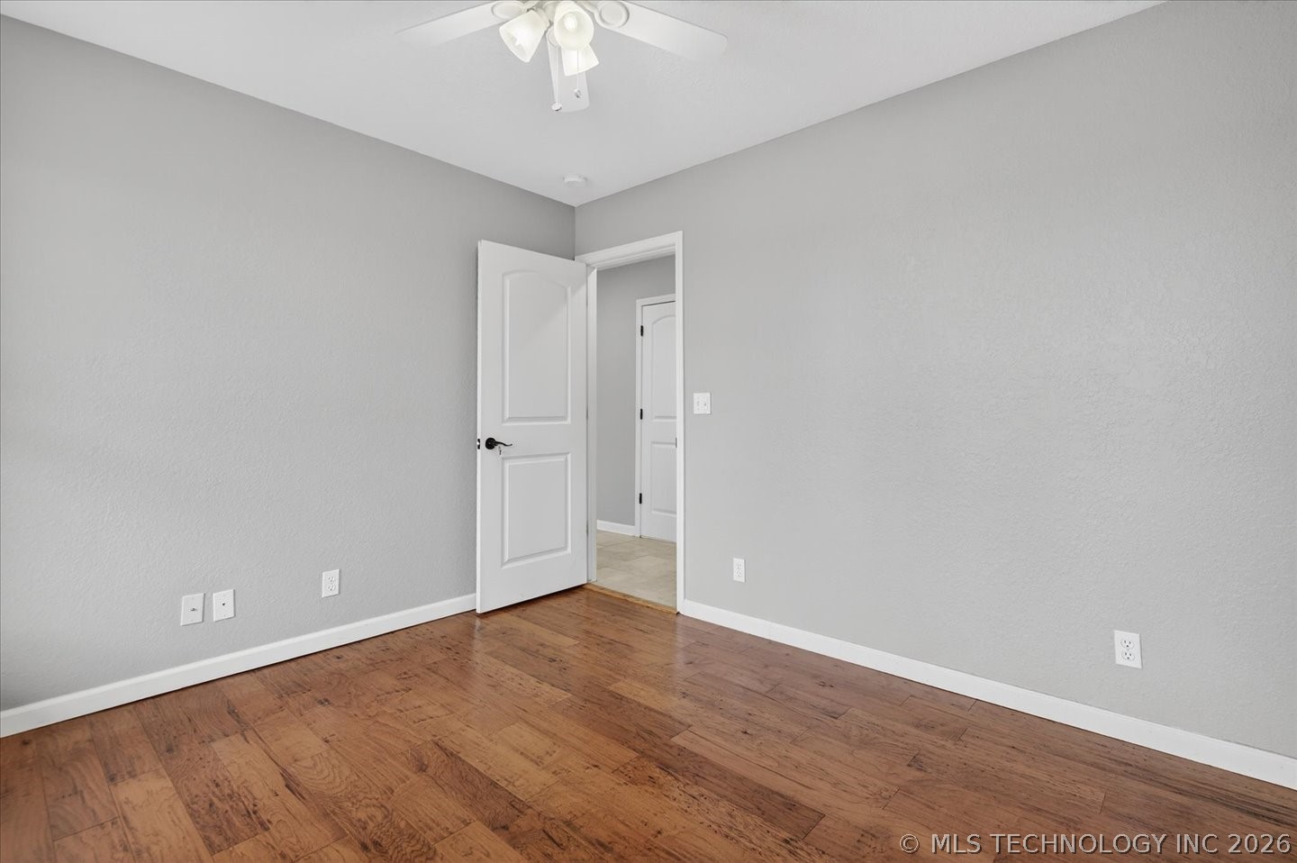 618 Kenwood Drive Property Photo 40