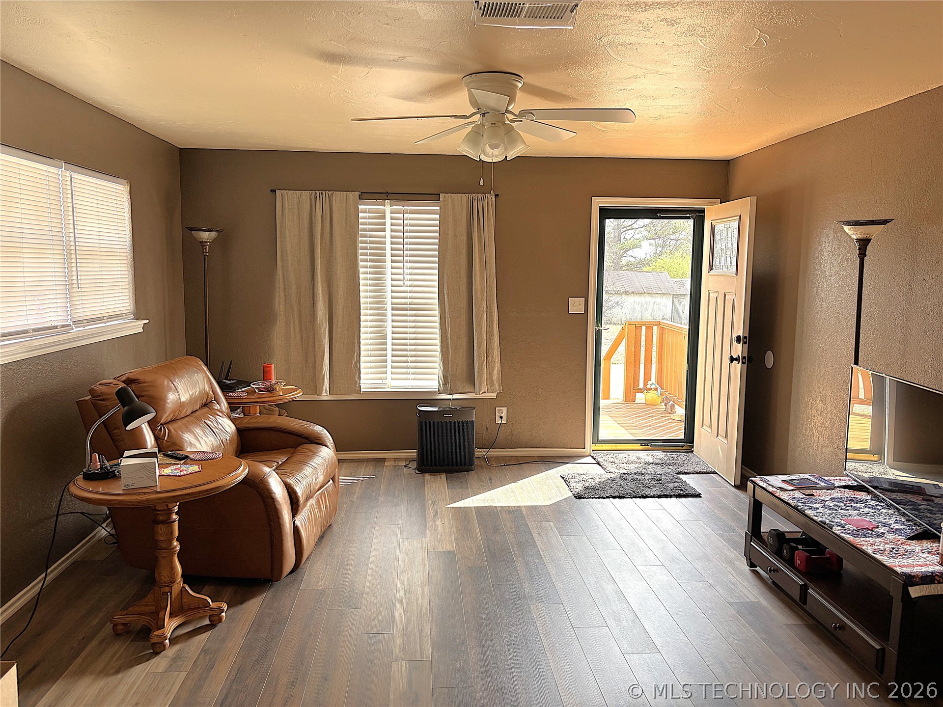 153 5th Street Property Photo 3
