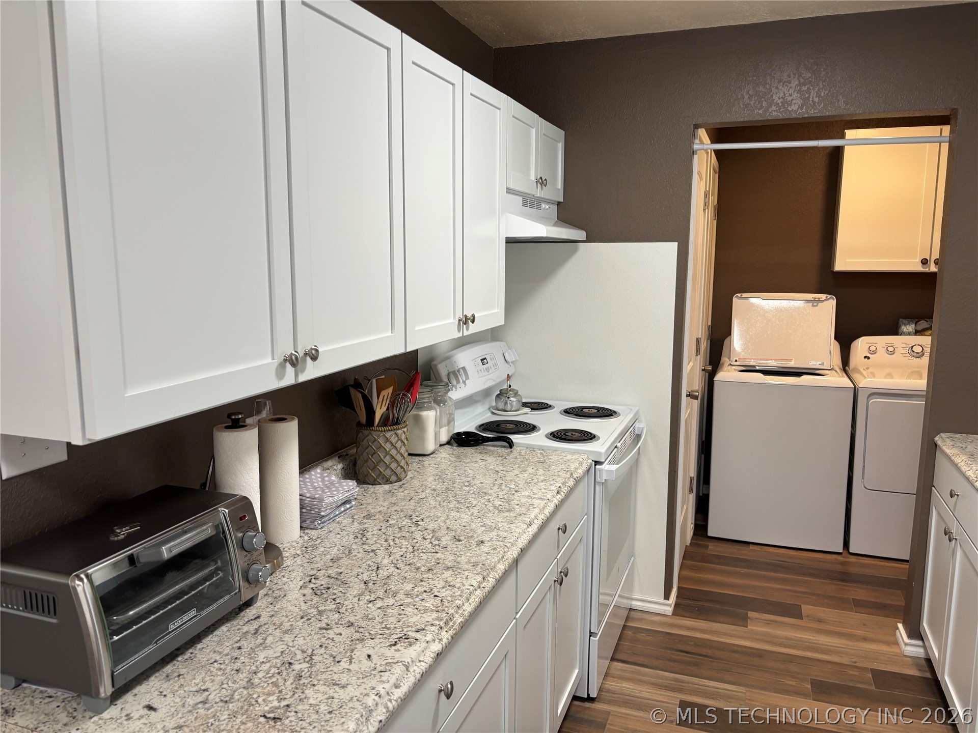 153 5th Street Property Photo 8