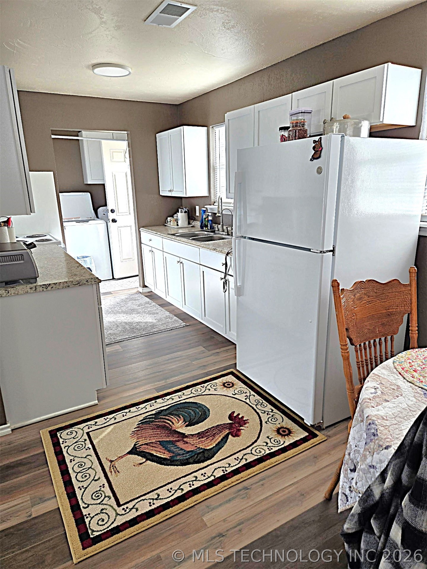 153 5th Street Property Photo 9