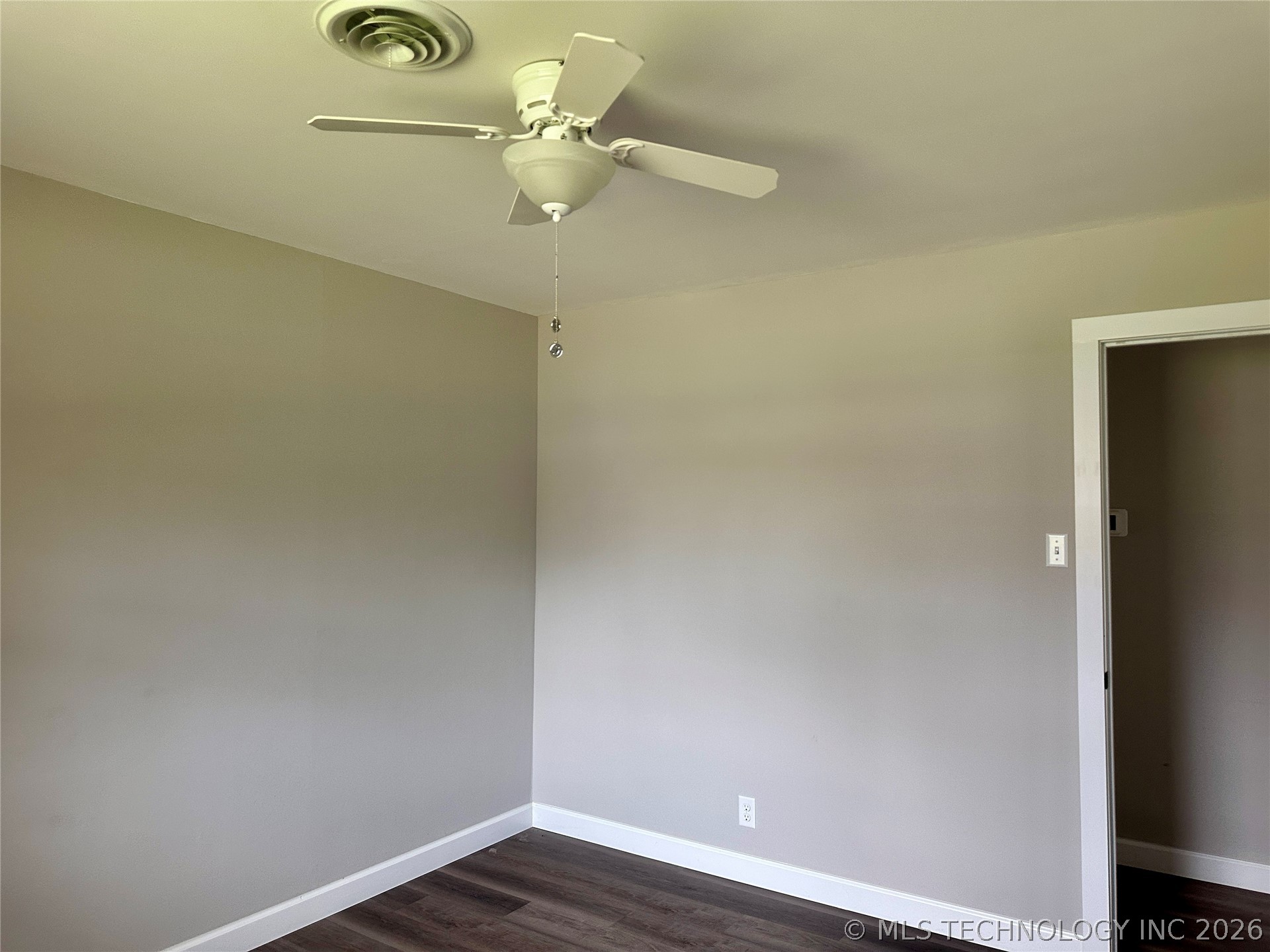 1024 N 3rd Avenue Property Photo 11