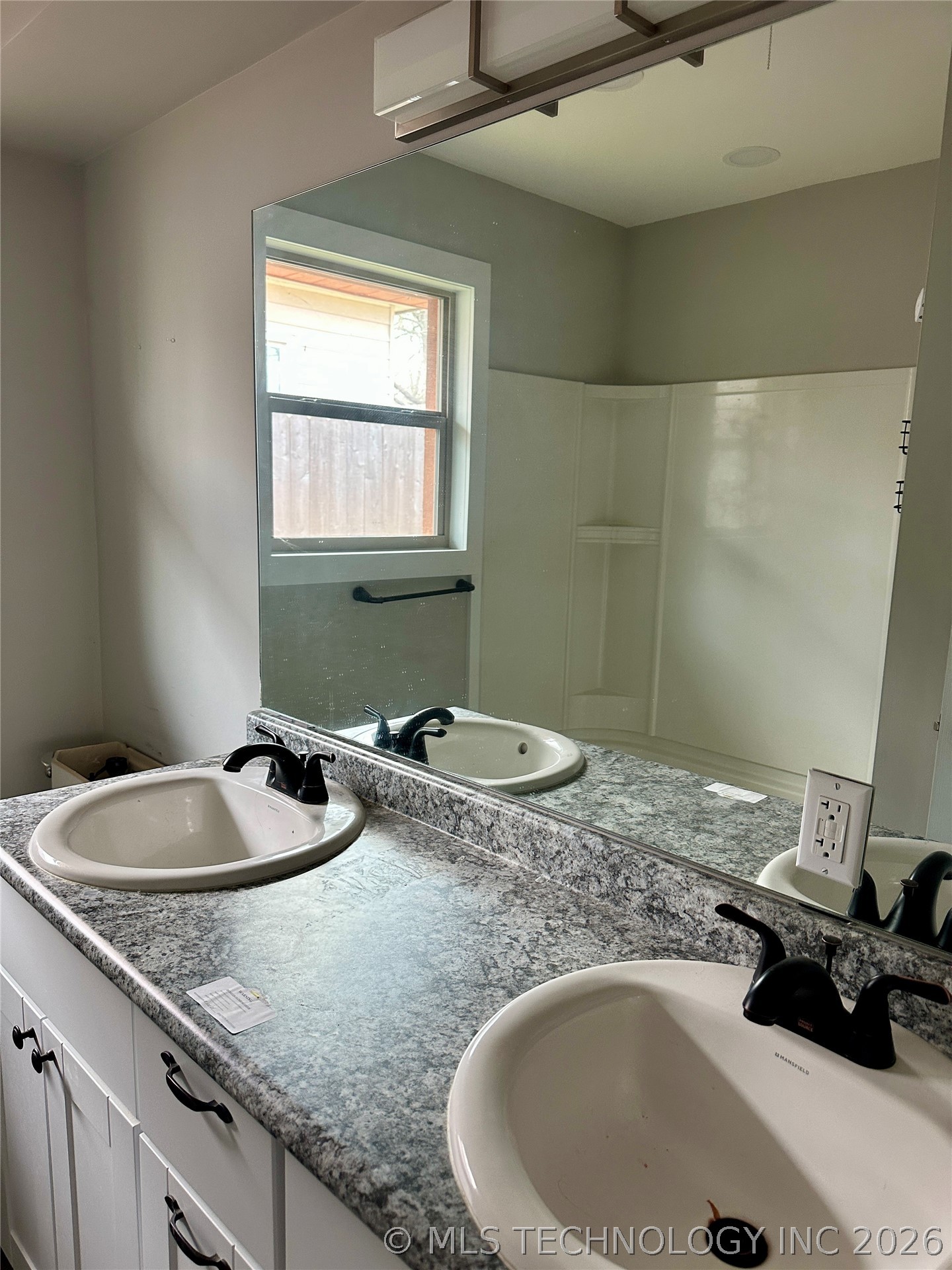 1024 N 3rd Avenue Property Photo 12