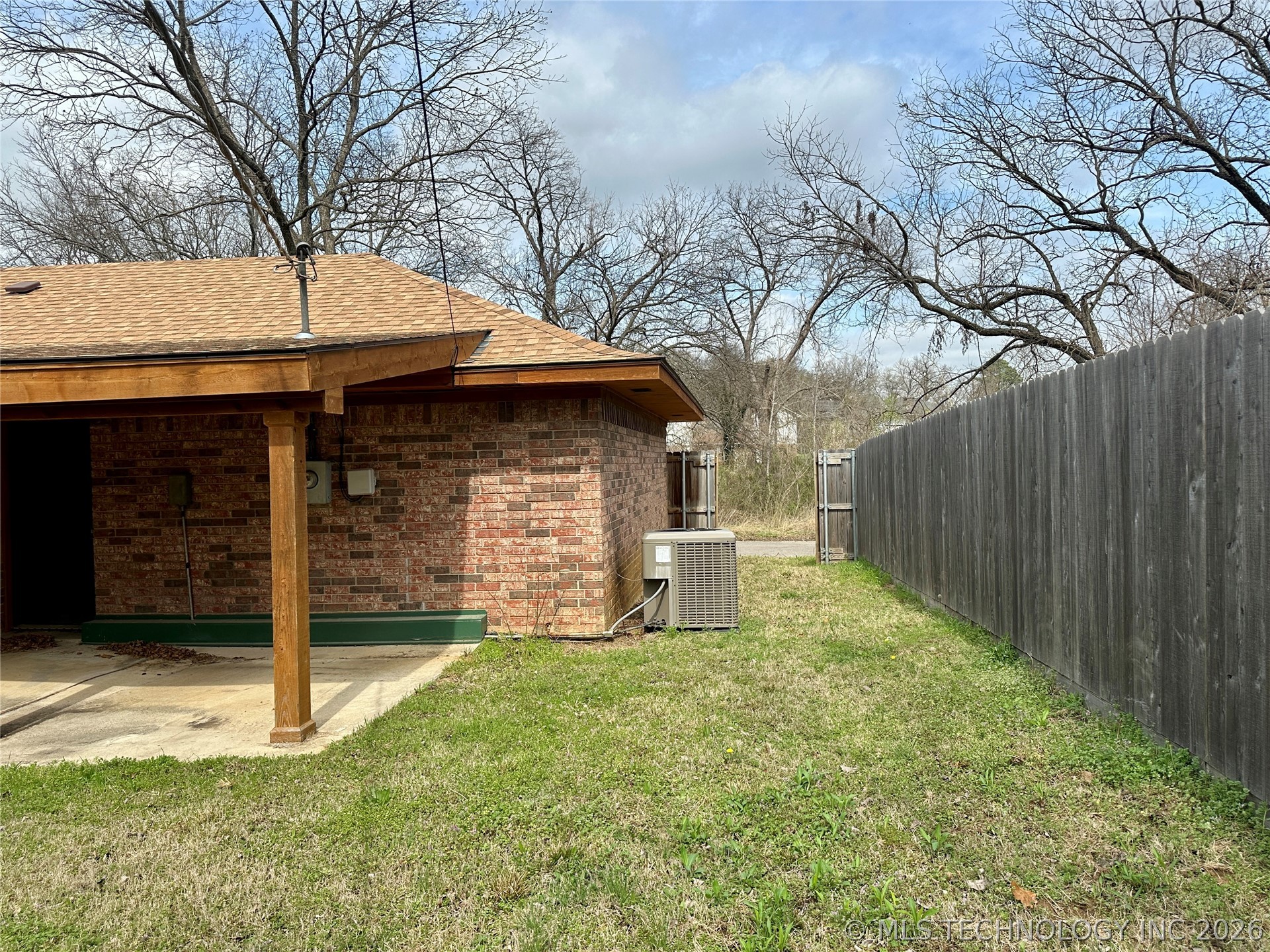 1024 N 3rd Avenue Property Photo 35