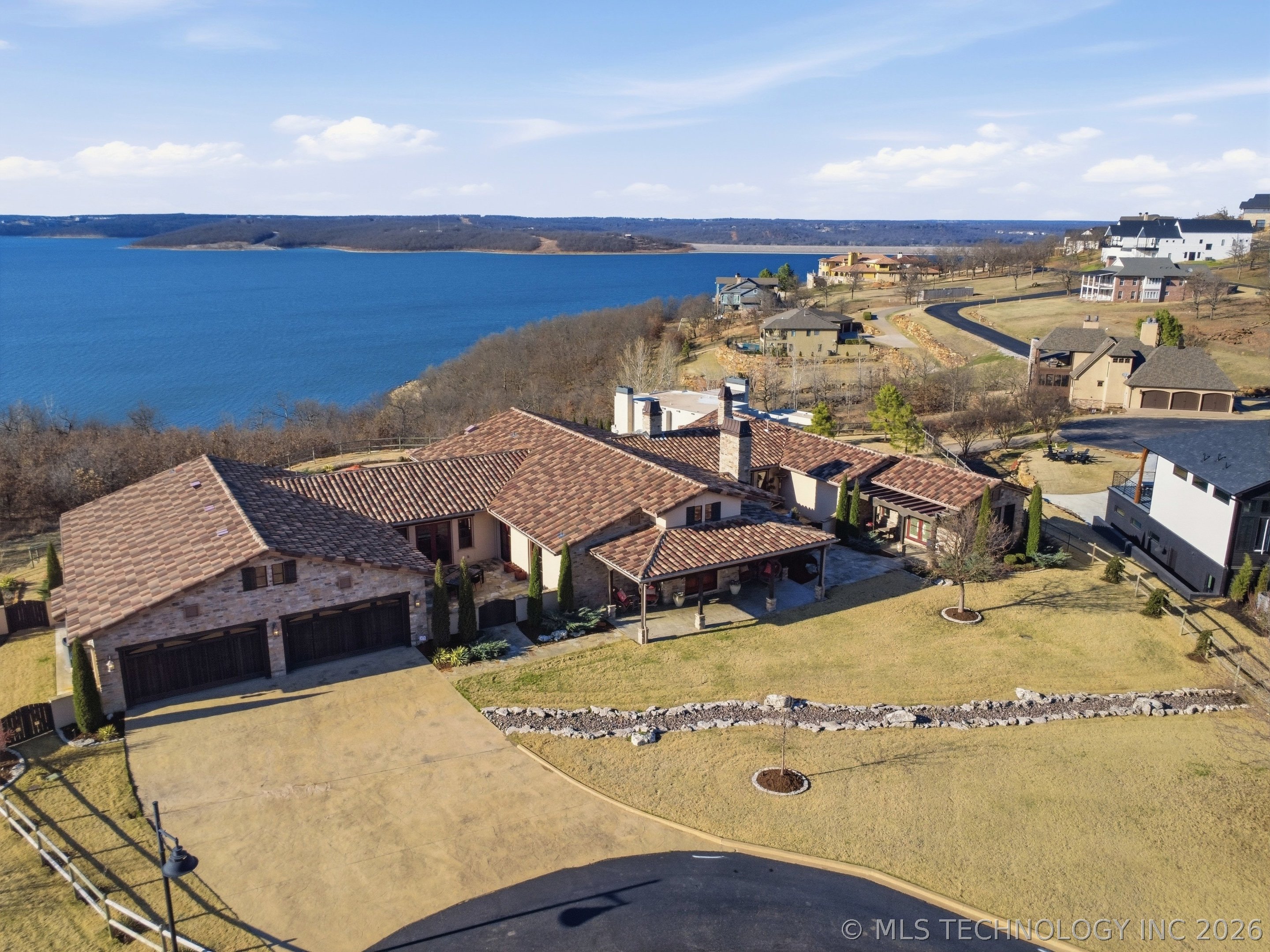 9639 Horizon Circle Property Photo 5