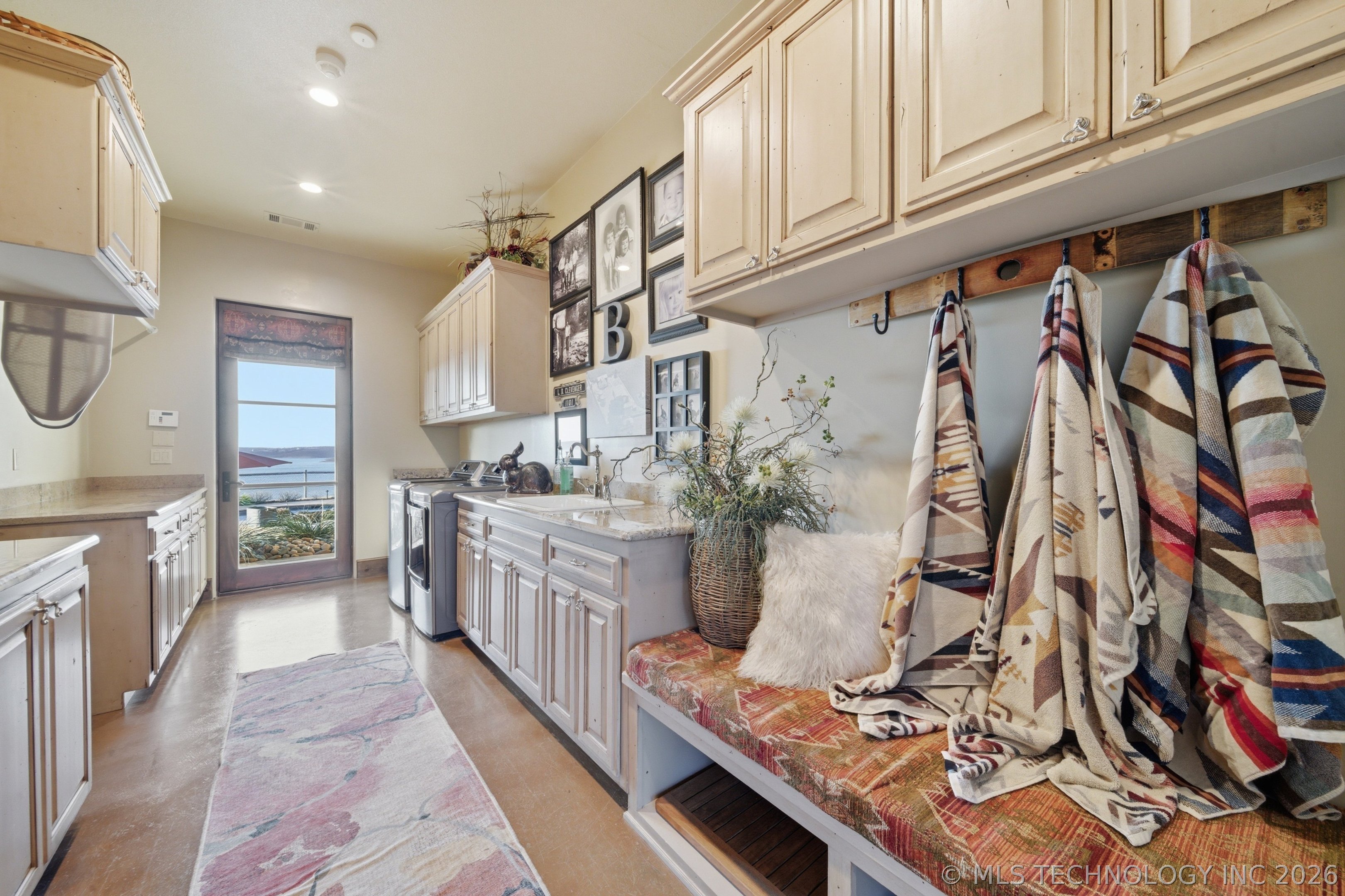 9639 Horizon Circle Property Photo 57