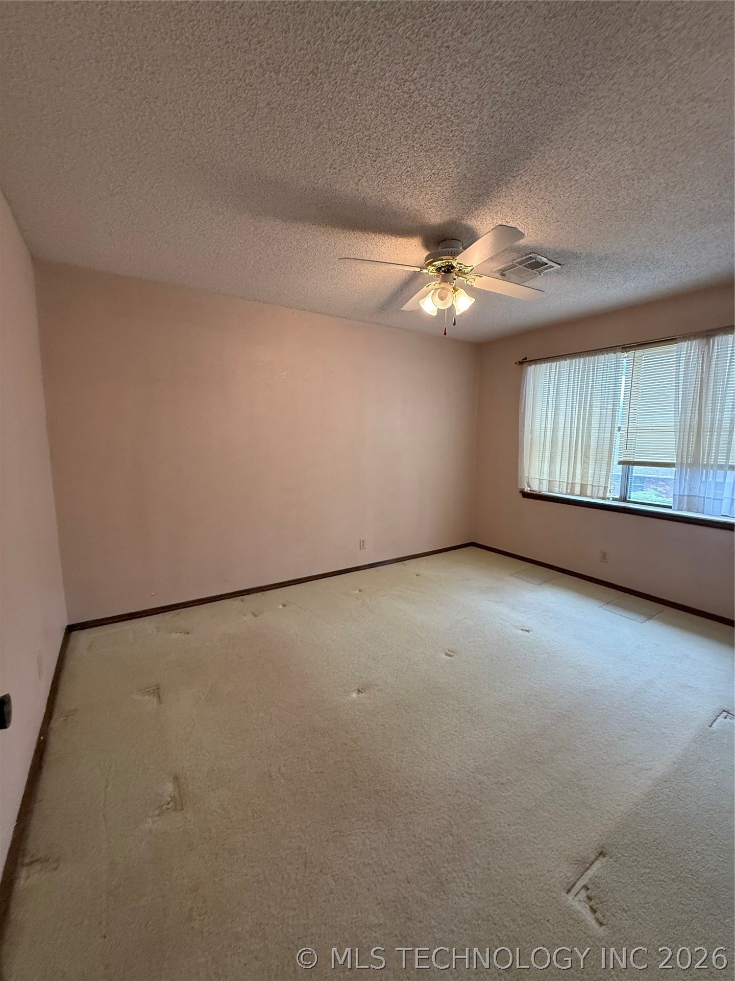 1600 W Pittsburg Street Property Photo 25