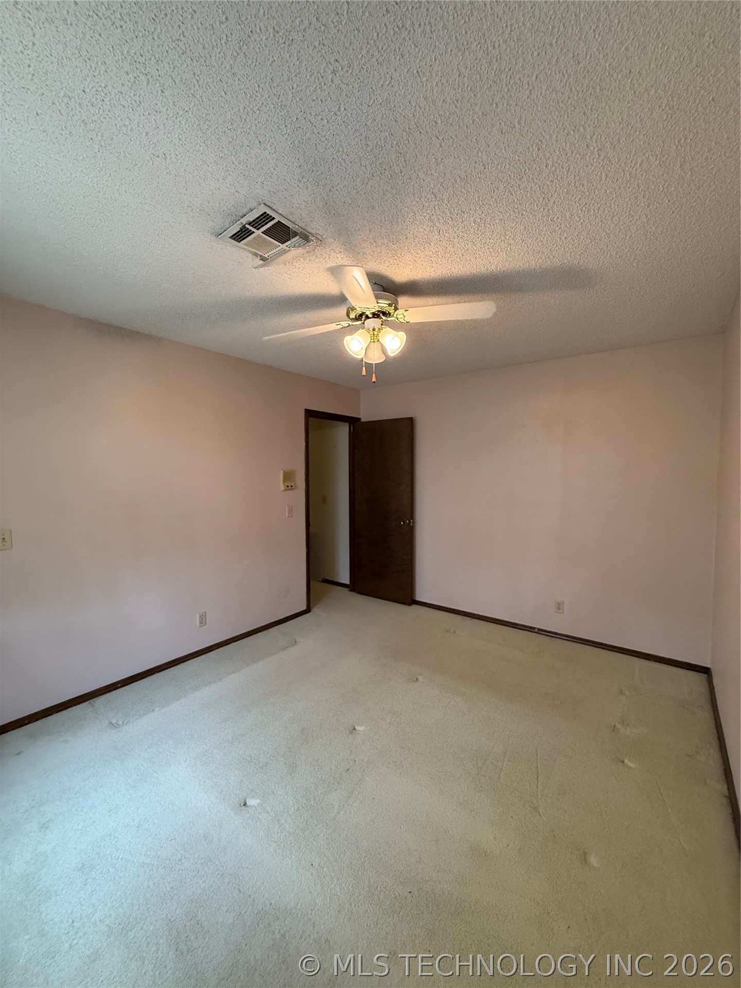 1600 W Pittsburg Street Property Photo 26