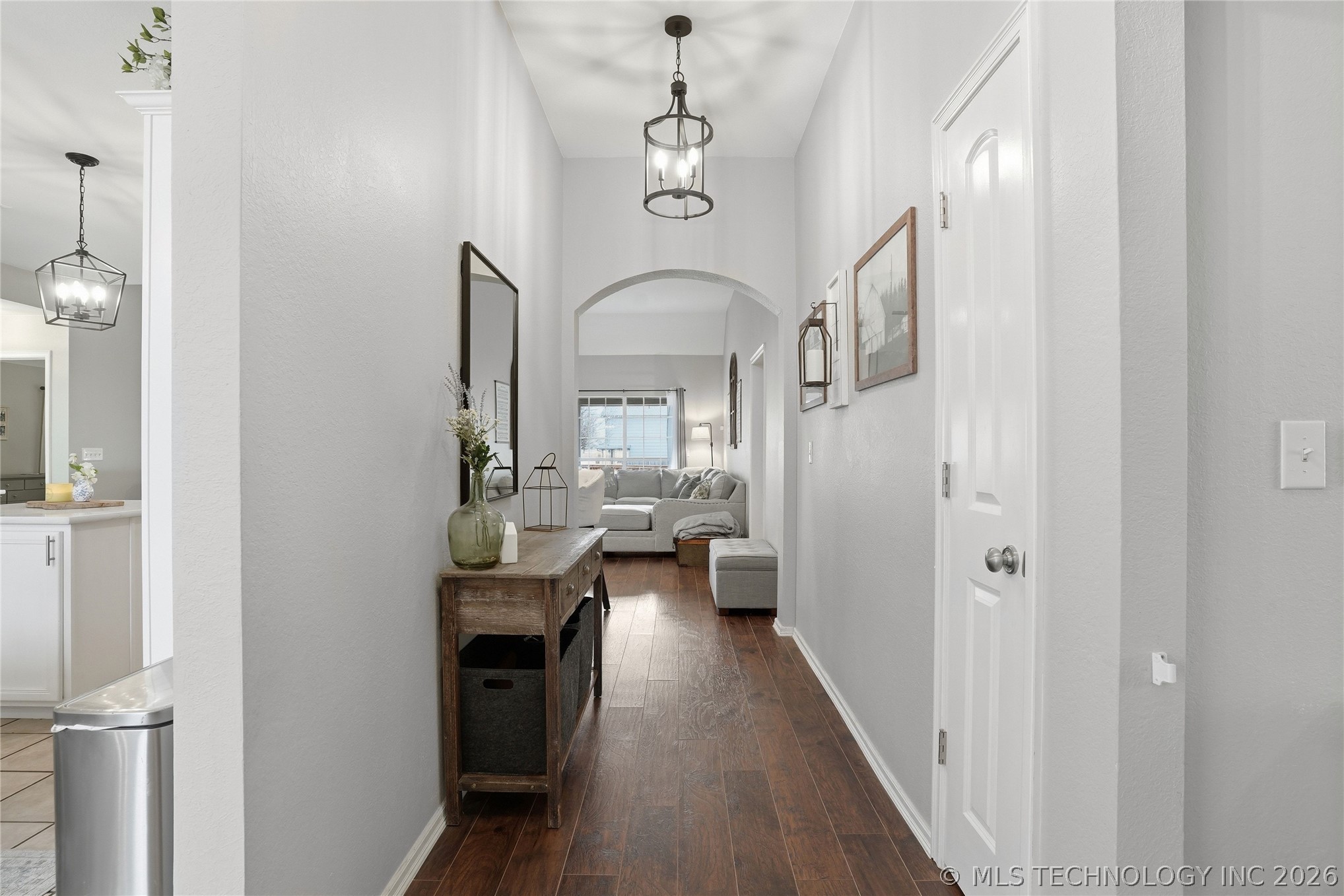804 E Seattle Street Property Photo 5