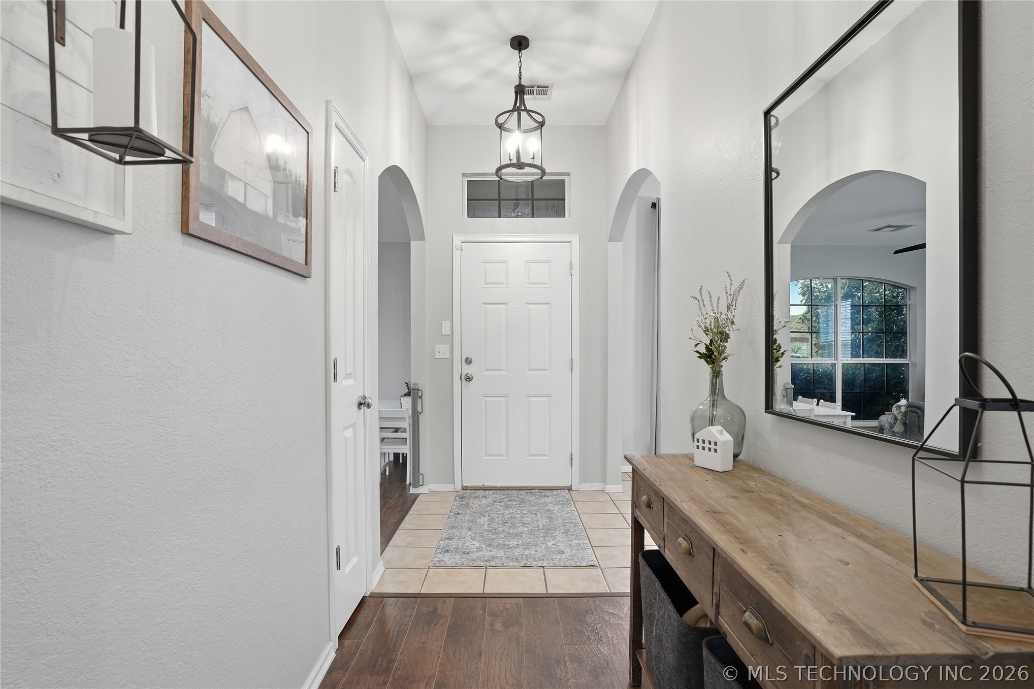 804 E Seattle Street Property Photo 22