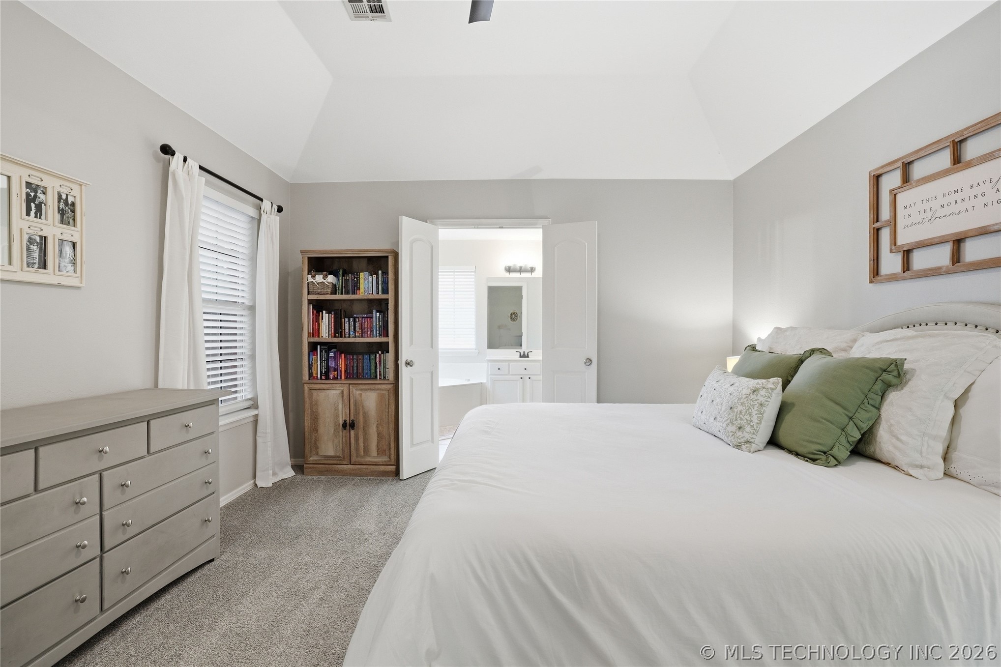 804 E Seattle Street Property Photo 25