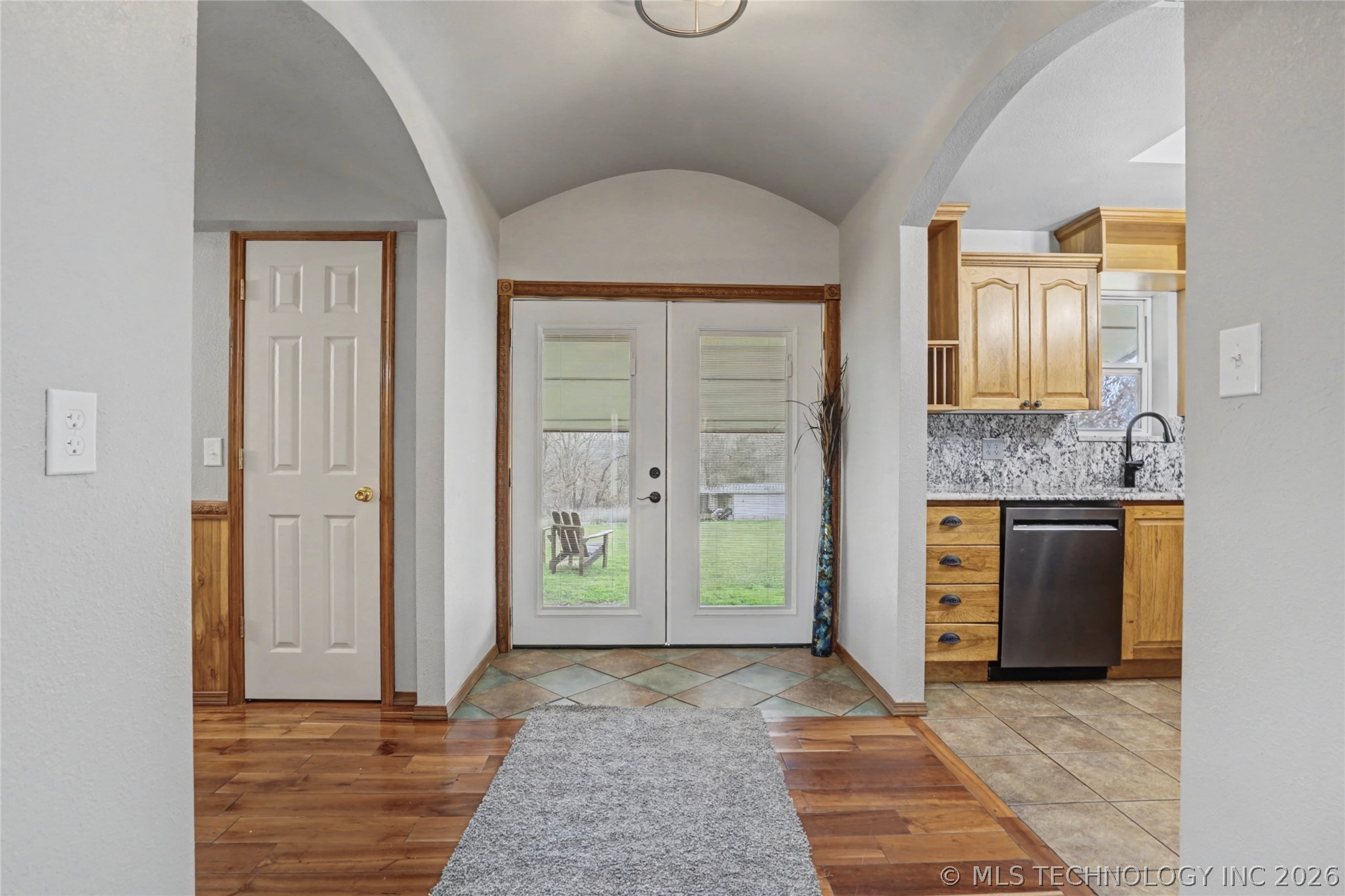 15905 S 257th West Avenue Property Photo 10