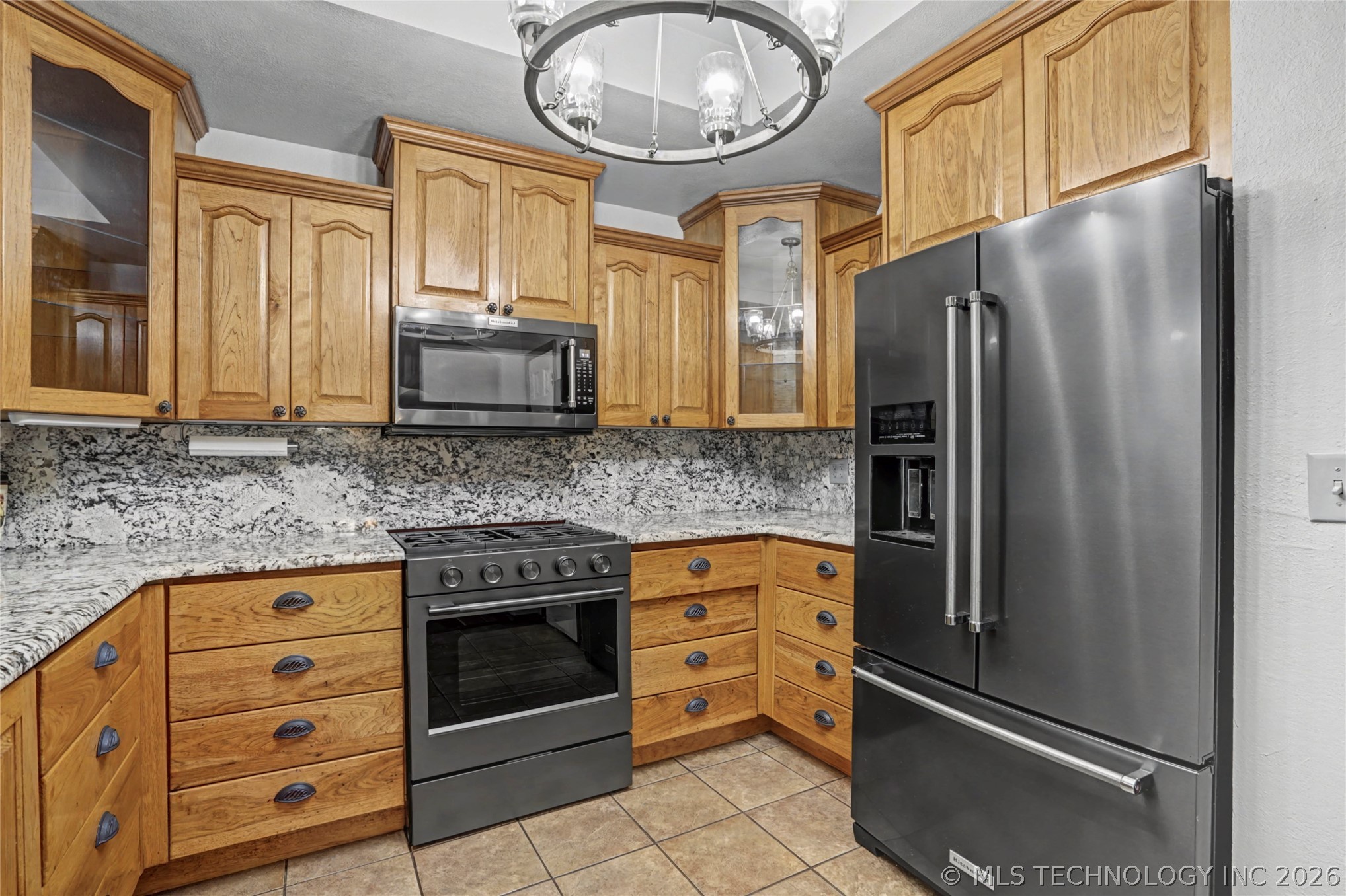 15905 S 257th West Avenue Property Photo 12
