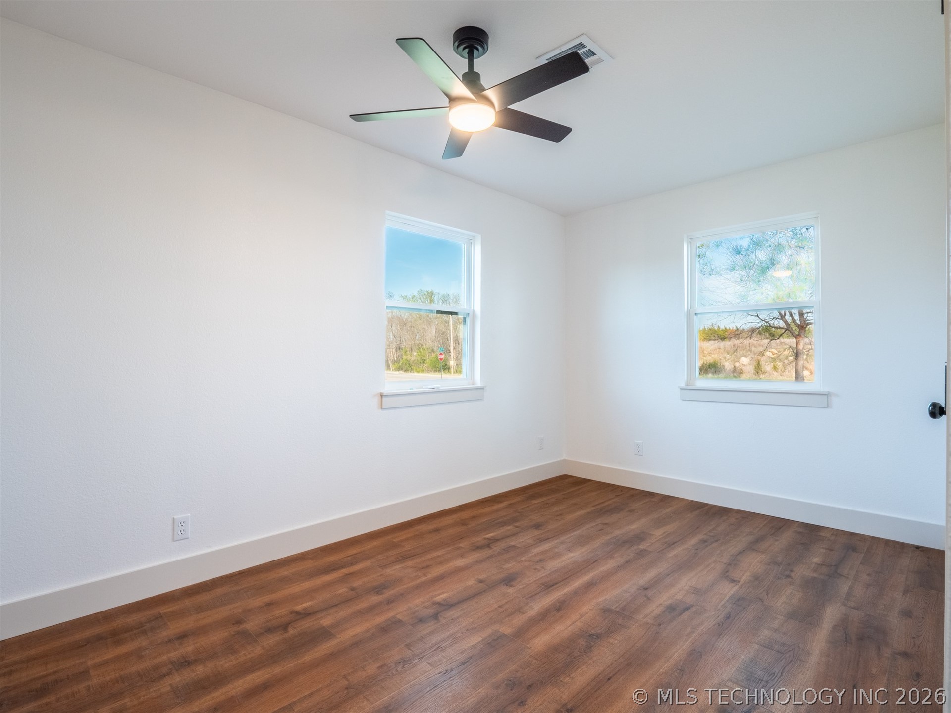 102 W Polk Property Photo 23