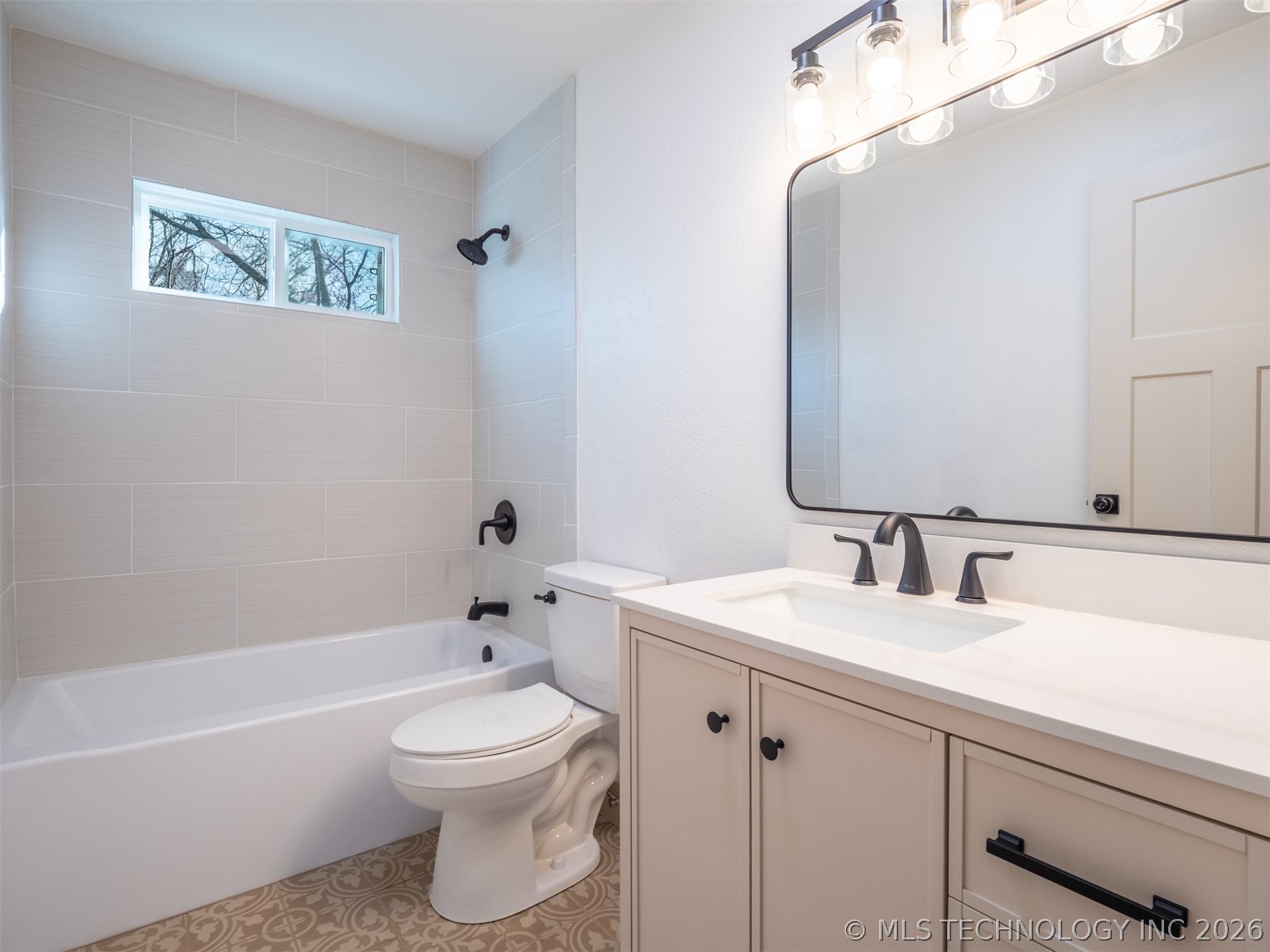 102 W Polk Property Photo 27