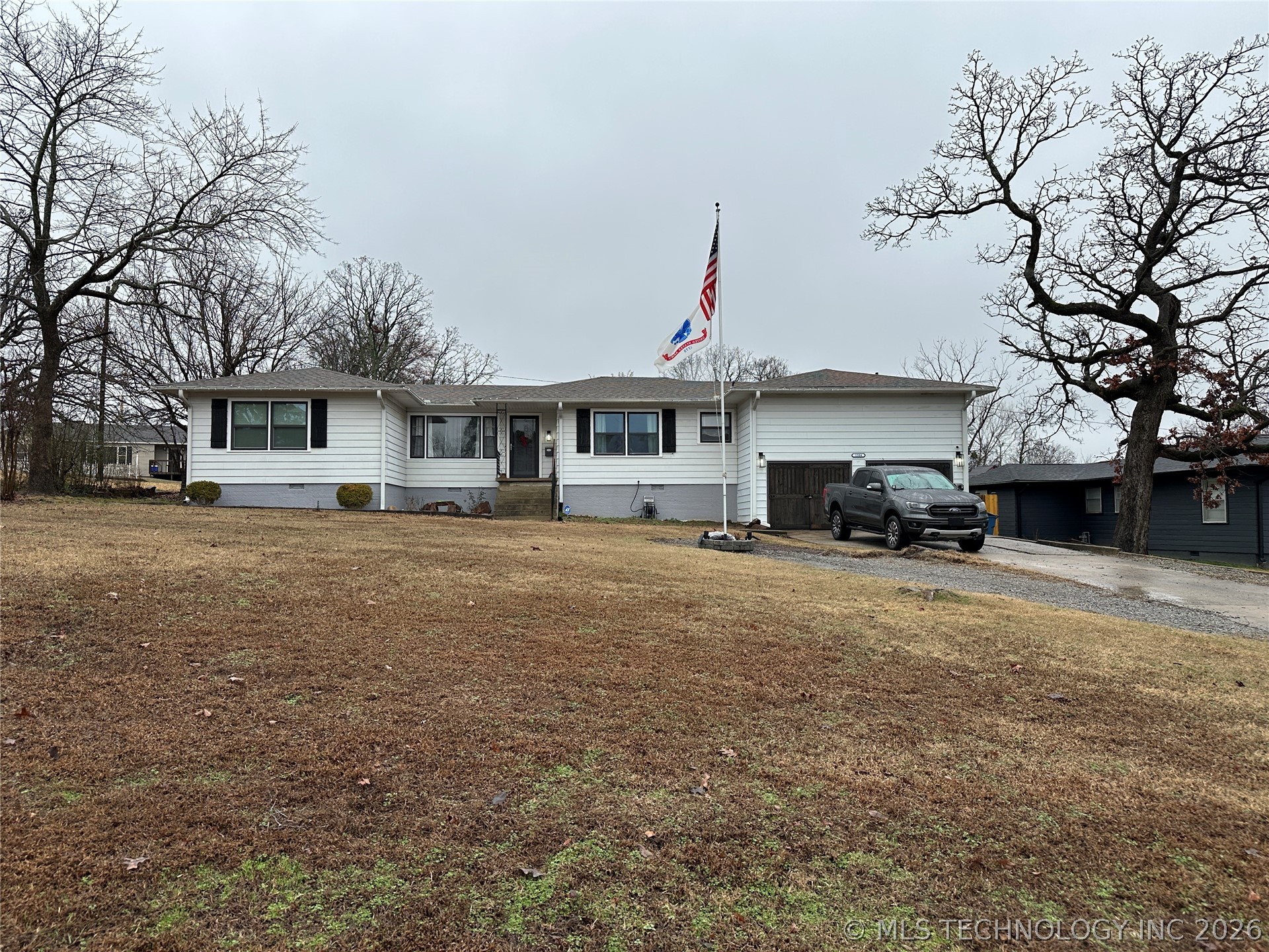 1504 E Miami Avenue Property Photo 1
